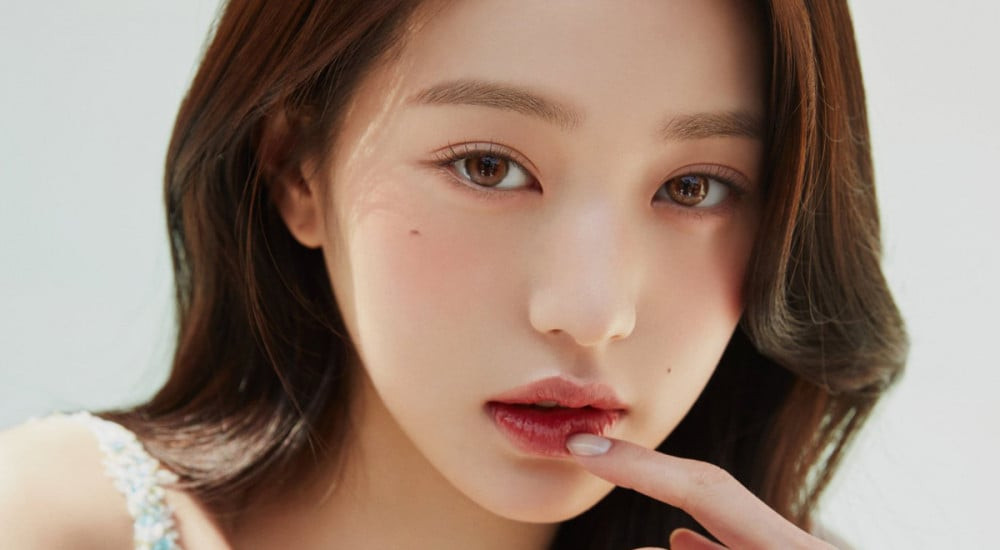 Wonyoung rơi vào tình huống gây tranh cãi bất đắc dĩ.