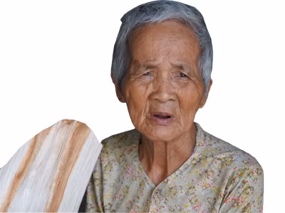 Bà Đỗ Thị Kiệt: “Có nghe kể chuyện chôn vàng”. ảnh: Nam Cường