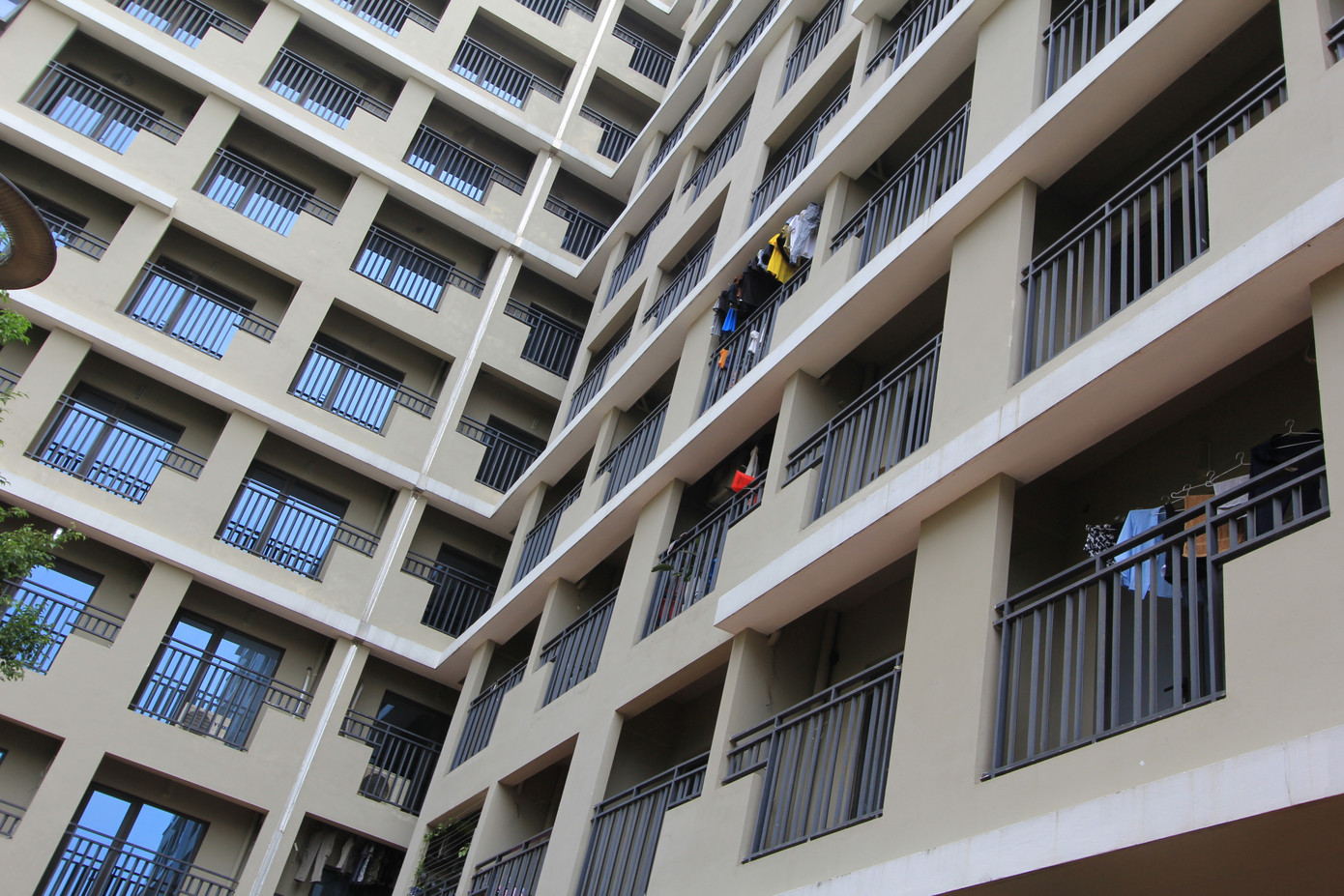 Dự án nhà ở xã hội, nhà ở công nhân Viglacera nằm trong quần thể tiện ích từ trường học, công viên, bệnh viện cho tới siêu thị, nhà thuốc… đảm bảo nhu cầu sinh hoạt cho người dân.