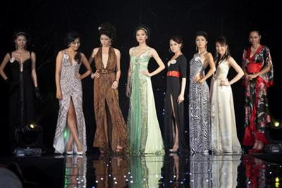 Các người mẫu tham gia Đêm hội chân dài lần thứ 2 Các người mẫu tham gia Đêm hội chân dài lần thứ 2