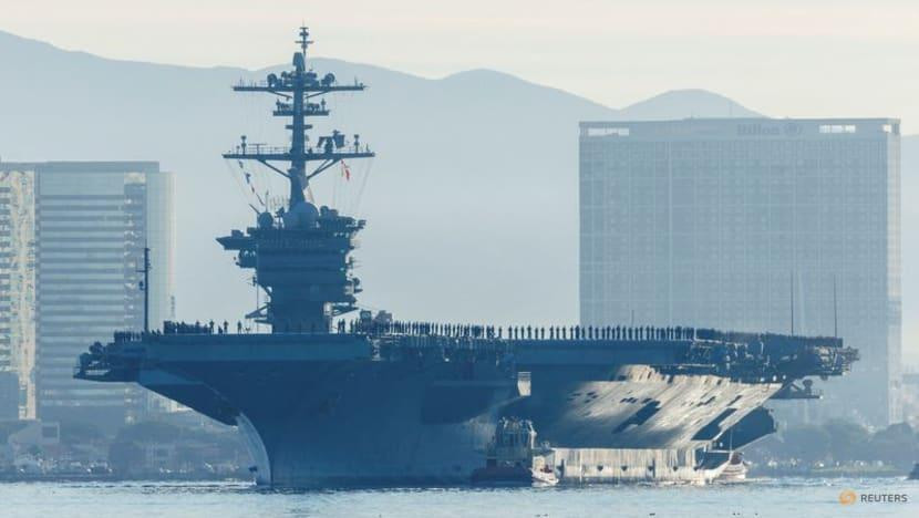 Tàu sân bay Mỹ USS Abraham Lincoln khi đang ở căn cứ tại California ngày 3/1. (Ảnh: Reuters) Tàu sân bay Mỹ USS Abraham Lincoln khi đang ở căn cứ tại California ngày 3/1. (Ảnh: Reuters)