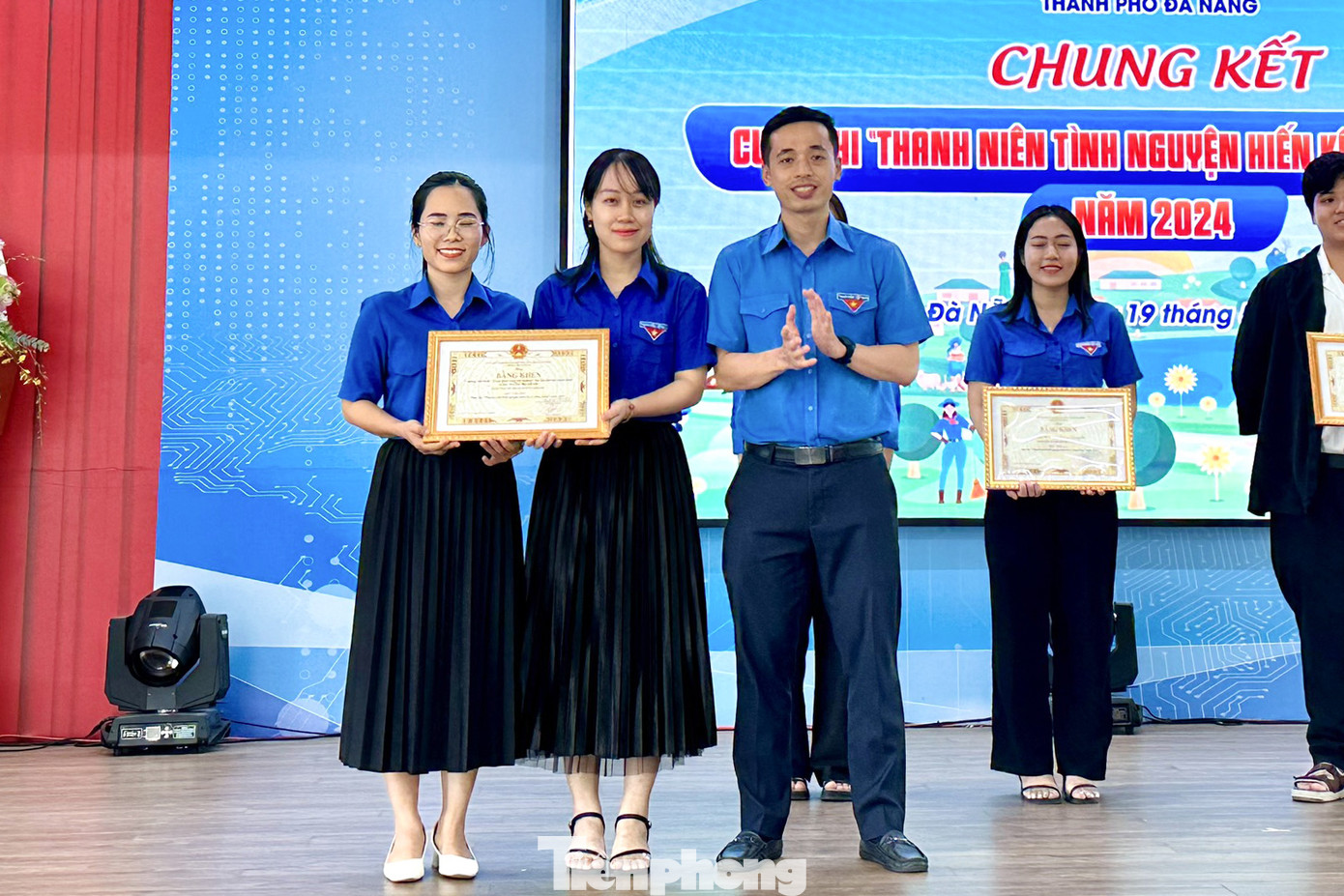 Các ý tưởng, mô hình đạt giải cao có thể được hỗ trợ để triển khai trong Chiến dịch Thanh niên Tình nguyện hè năm 2024 Các ý tưởng, mô hình đạt giải cao có thể được hỗ trợ để triển khai trong Chiến dịch Thanh niên Tình nguyện hè năm 2024