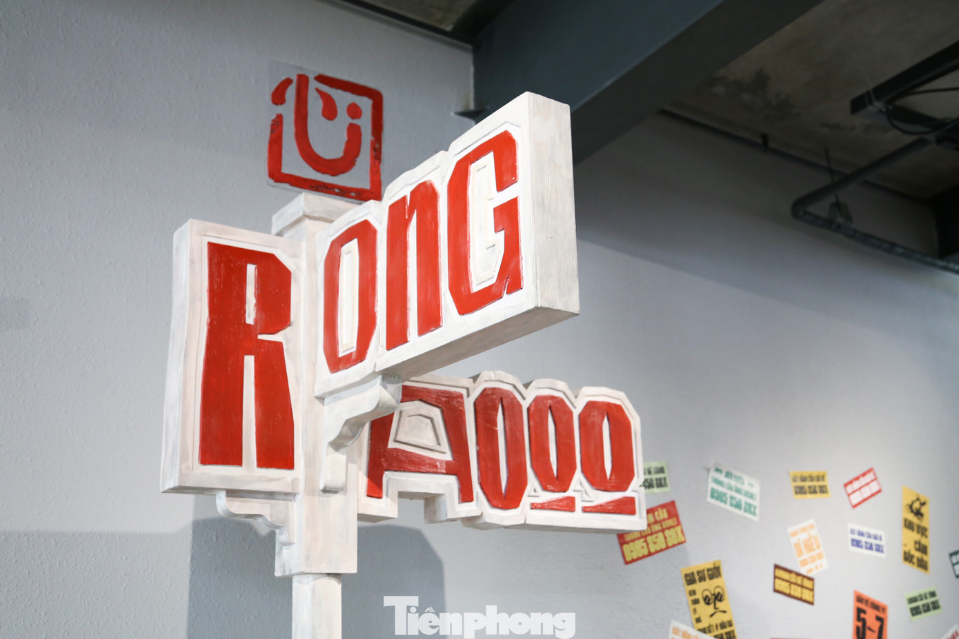 Những ngày này, nhiều bạn trẻ thích thú tìm lại hình ảnh Đà Nẵng xưa qua hình ảnh về những gánh hàng rong và tiếng rao được thể hiện độc đáo qua góc nhìn nghệ thuật. Ảnh: Giang Thanh Những ngày này, nhiều bạn trẻ thích thú tìm lại hình ảnh Đà Nẵng xưa qua hình ảnh về những gánh hàng rong và tiếng rao được thể hiện độc đáo qua góc nhìn nghệ thuật. Ảnh: Giang Thanh