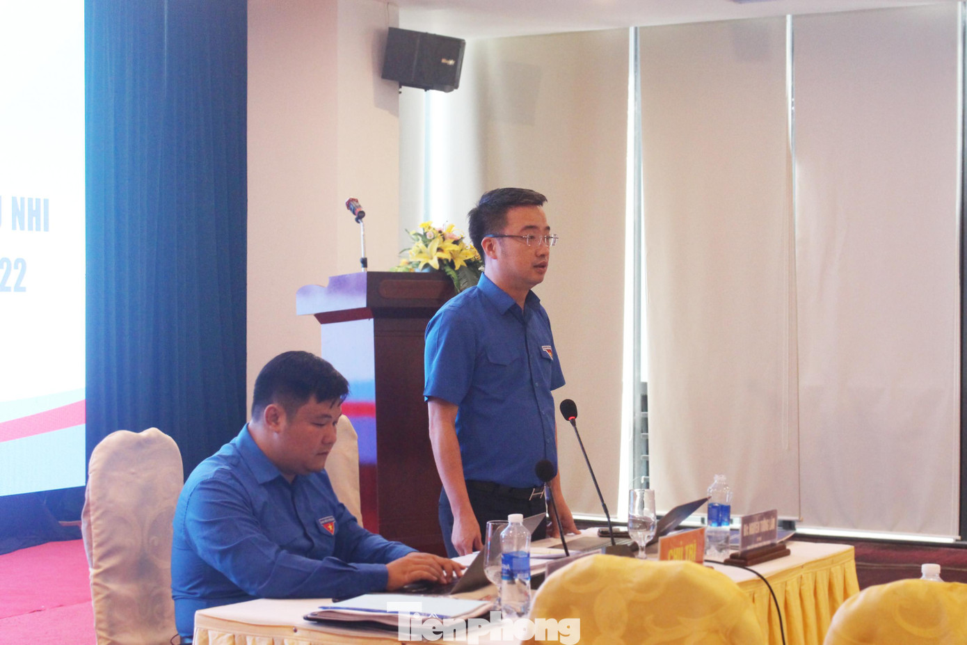 Bí thư TƯ Đoàn Nguyễn Tường Lâm yêu cầu các địa phương trong Cụm Duyên hải Nam Trung bộ cần xác định chuyển đổi số là nhiệm vụ trọng tâm trong thời gian tới. Ảnh: Giang Thanh Bí thư TƯ Đoàn Nguyễn Tường Lâm yêu cầu các địa phương trong Cụm Duyên hải Nam Trung bộ cần xác định chuyển đổi số là nhiệm vụ trọng tâm trong thời gian tới. Ảnh: Giang Thanh