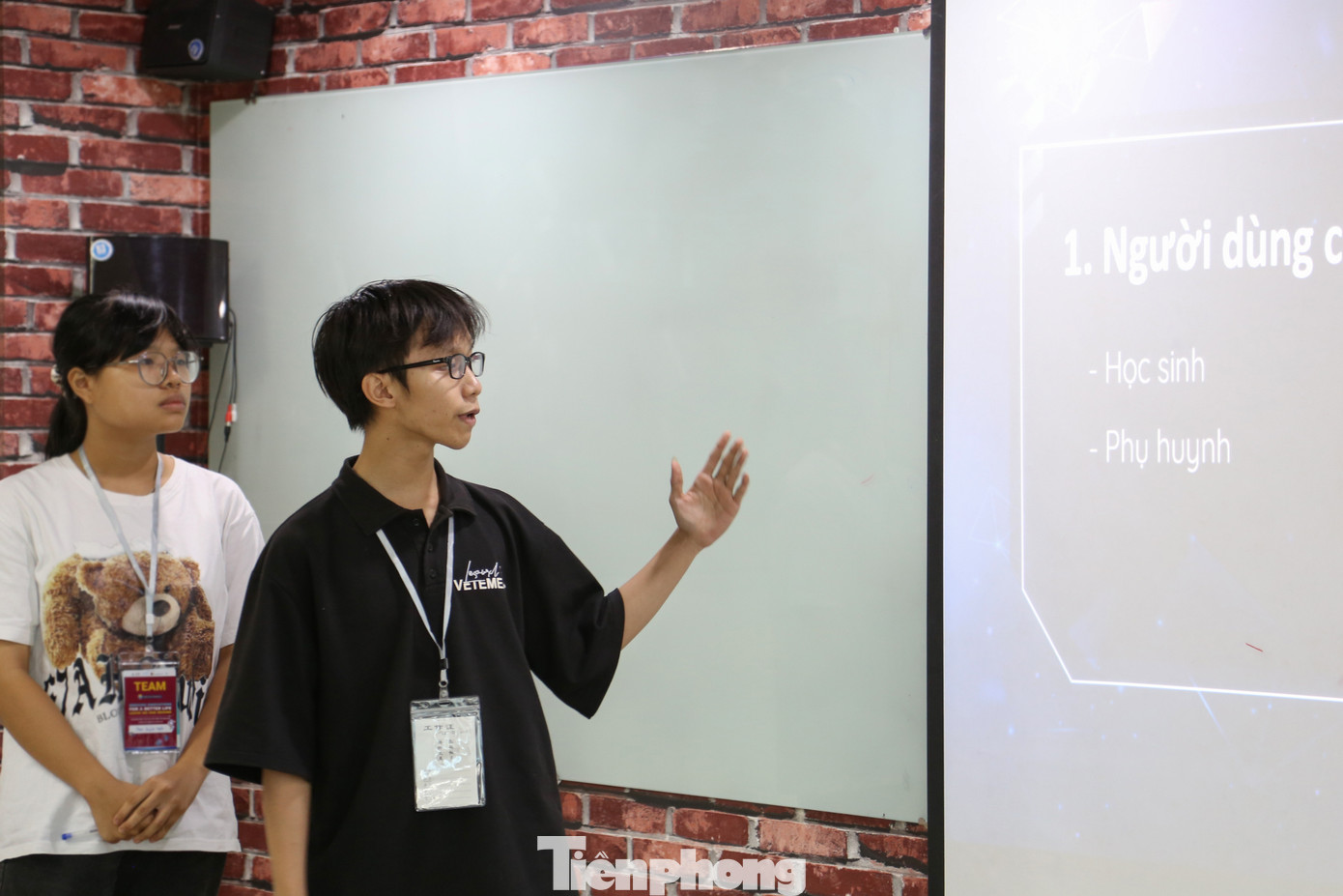 U-Invent là sự tranh tài của 38 đội thi với 155 học sinh đến từ 26 trường THPT trên toàn quốc