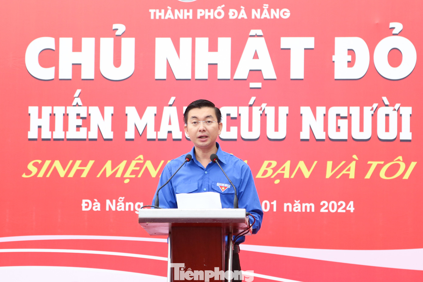 Theo anh Nguyễn Bá Duân, Phó Bí thư Thành Đoàn Đà Nẵng, nhiều năm qua, đơn vị phối hợp với Báo Tiền Phong để tổ chức Ngày hội Chủ Nhật Đỏ ở Đà Nẵng. "Đây là một chương trình hết sức nhân văn, thể hiện tinh thần xung kích, tình nguyện vì cộng đồng của lực lượng đoàn viên, thanh niên và sinh viên. Nhiều năm qua, Chủ Nhật Đỏ đã lan tỏa mạnh mẽ trong cộng đồng, trở thành ngày hội lớn của tuổi trẻ Đà Nẵng", anh Duân nói.