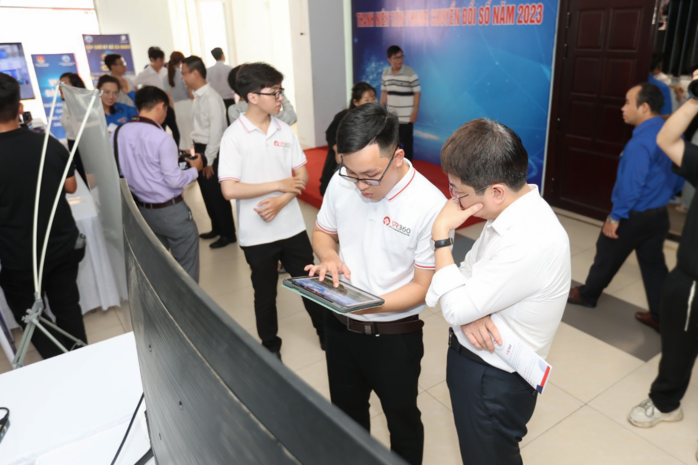 Các hoạt động đồng hành cùng sinh viên khởi nghiệp sáng tạo cũng tạo được sự lan tỏa mạnh mẽ. Các hoạt động đồng hành cùng sinh viên khởi nghiệp sáng tạo cũng tạo được sự lan tỏa mạnh mẽ.