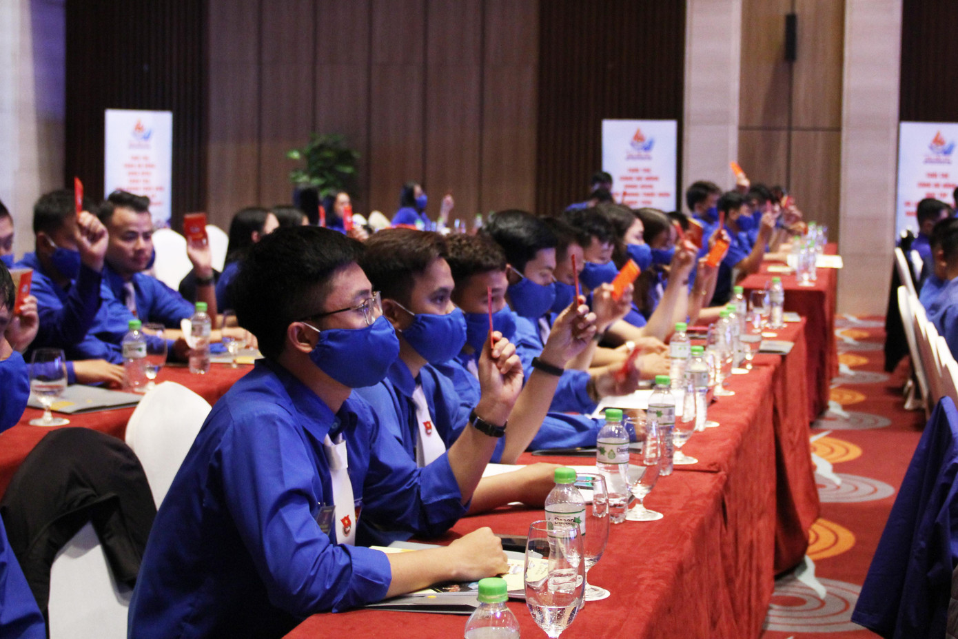 120 đại biểu tham dự Đại hội biểu quyết 120 đại biểu tham dự Đại hội biểu quyết