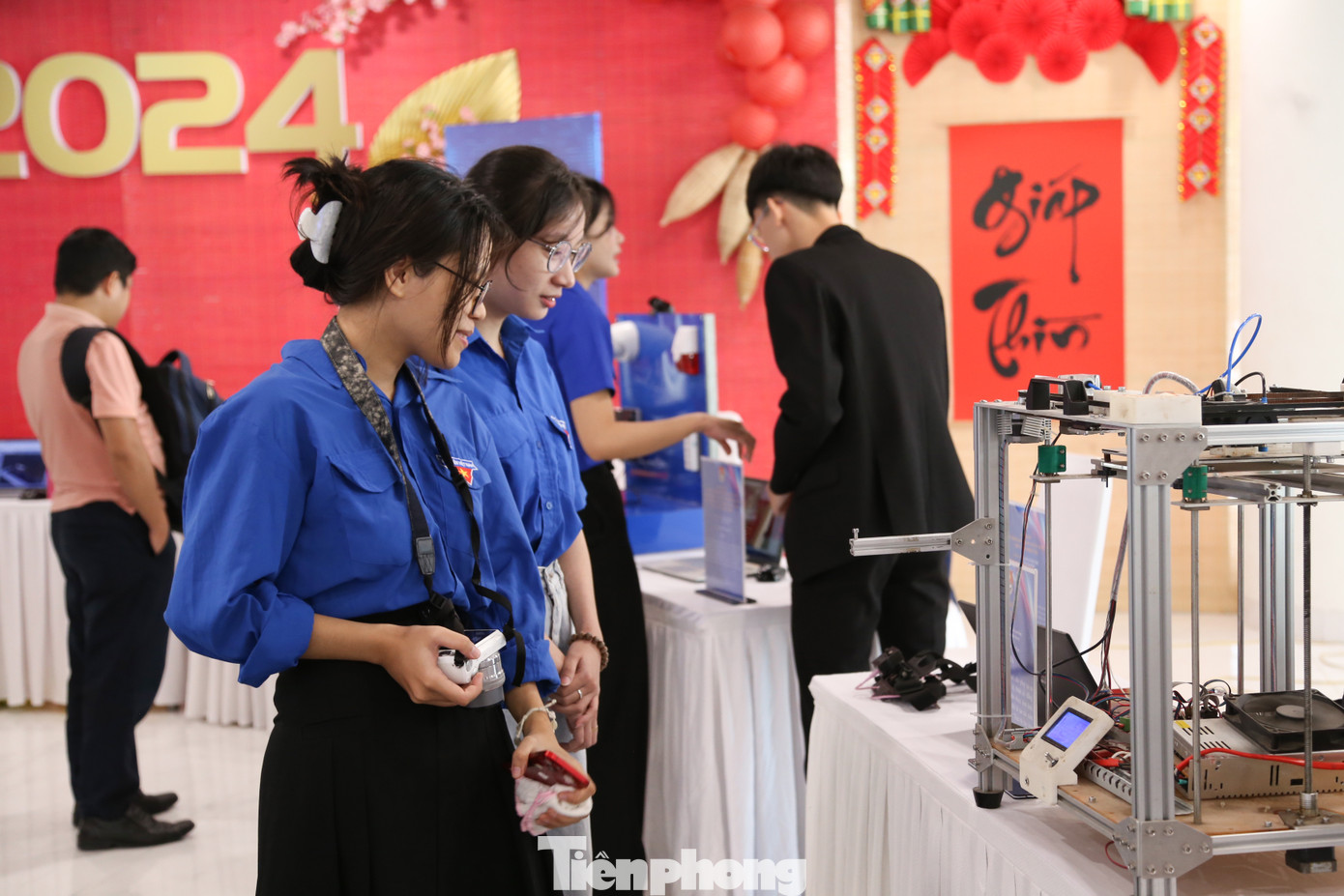 Nội dung phong trào được kế thừa và phát triển từ những kết quả tích cực của phong trào "Sáng tạo trẻ" giai đoạn 2004 - 2017 và phong trào "Tuổi trẻ sáng tạo" do T.Ư Đoàn phát động và triển khai tại ĐH Đoàn toàn quốc lần thứ XI, nhiệm kỳ 2017 - 2022. Nội dung phong trào được kế thừa và phát triển từ những kết quả tích cực của phong trào "Sáng tạo trẻ" giai đoạn 2004 - 2017 và phong trào "Tuổi trẻ sáng tạo" do T.Ư Đoàn phát động và triển khai tại ĐH Đoàn toàn quốc lần thứ XI, nhiệm kỳ 2017 - 2022.