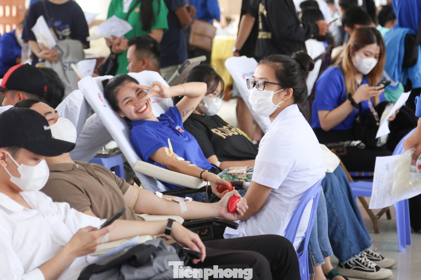 Hoạt động hiến máu tình nguyện trong khuôn khổ Ngày hội thu về gần 500 đơn vị máu để phục vụ công tác cấp cứu và điều trị
