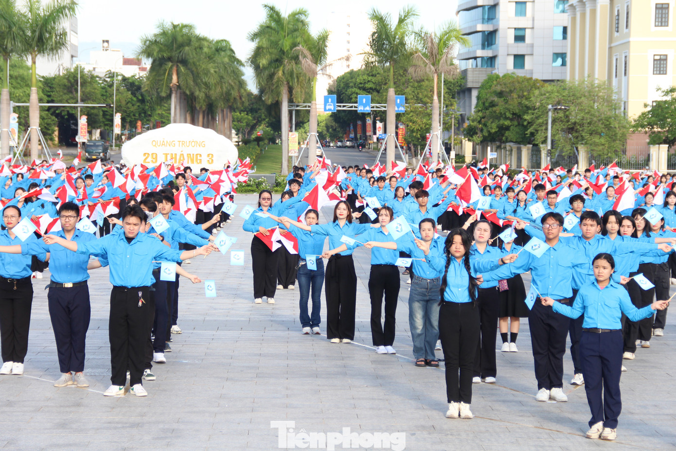 Hoạt động đồng diễn Semaphore nằm trong chuỗi sự kiện chào mừng Đại hội đại biểu Hội LHTN Việt Nam TP. Đà Nẵng lần thứ VIII, nhiệm kỳ 2024 – 2029, tiến tới Đại hội đại biểu toàn quốc Hội LHTN Việt Nam lần thứ IX, nhiệm kỳ 2024 – 2029.