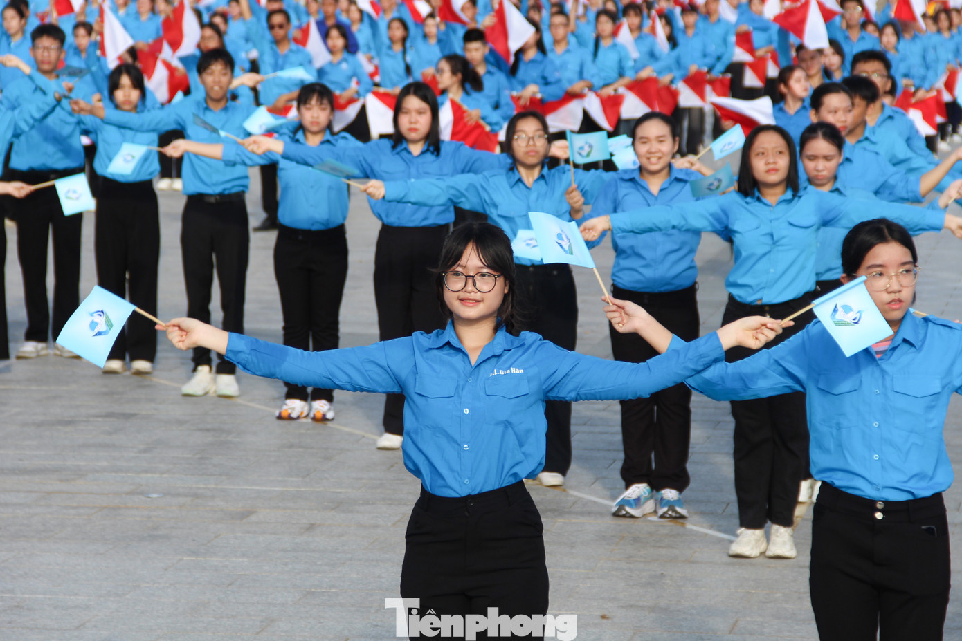 "Đây là dịp để em có thể kết nối, giao lưu với các bạn đến từ các đơn vị khác, đồng thời, ôn lại các kỹ năng Hội. Em thực sự rất tự hào khi có thể đại diện thanh niên toàn thành phố góp sức cho thành công của màn đồng diễn này", Thảo nói.