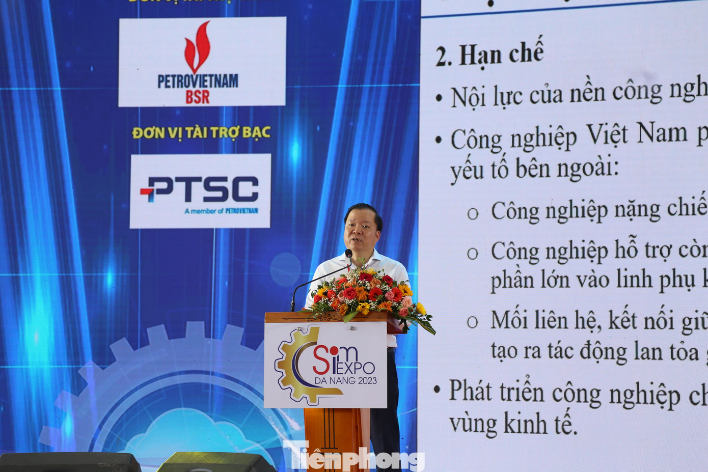 Ông Phạm Tuấn Anh, Phó Cục trưởng Cục Công nghiệp (Bộ Công Thương) chia sẻ tại Hội thảo. Ông Phạm Tuấn Anh, Phó Cục trưởng Cục Công nghiệp (Bộ Công Thương) chia sẻ tại Hội thảo.