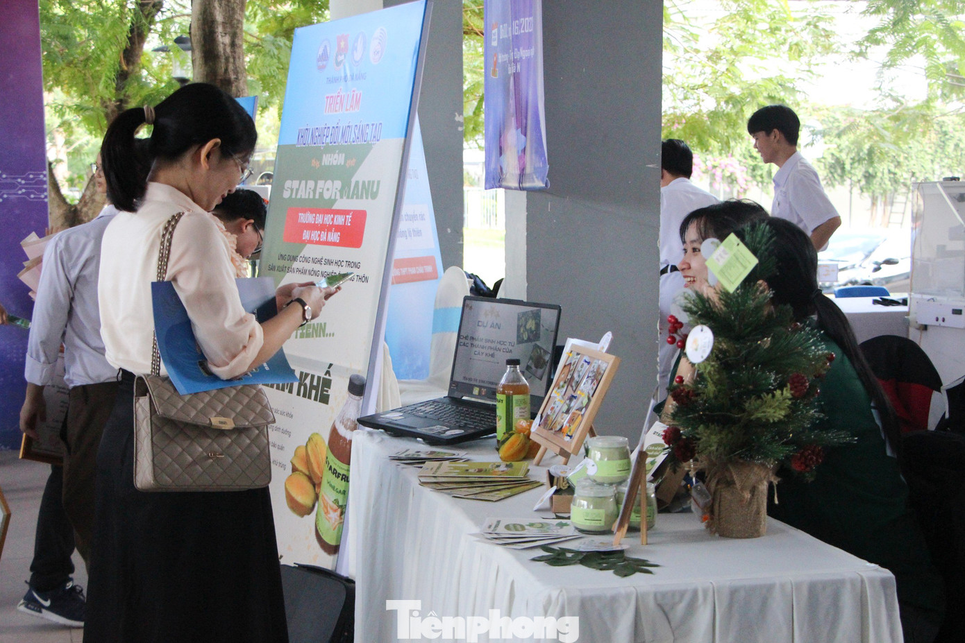 Các dự án thu hút sự quan tâm của đông đảo khách tham quan.