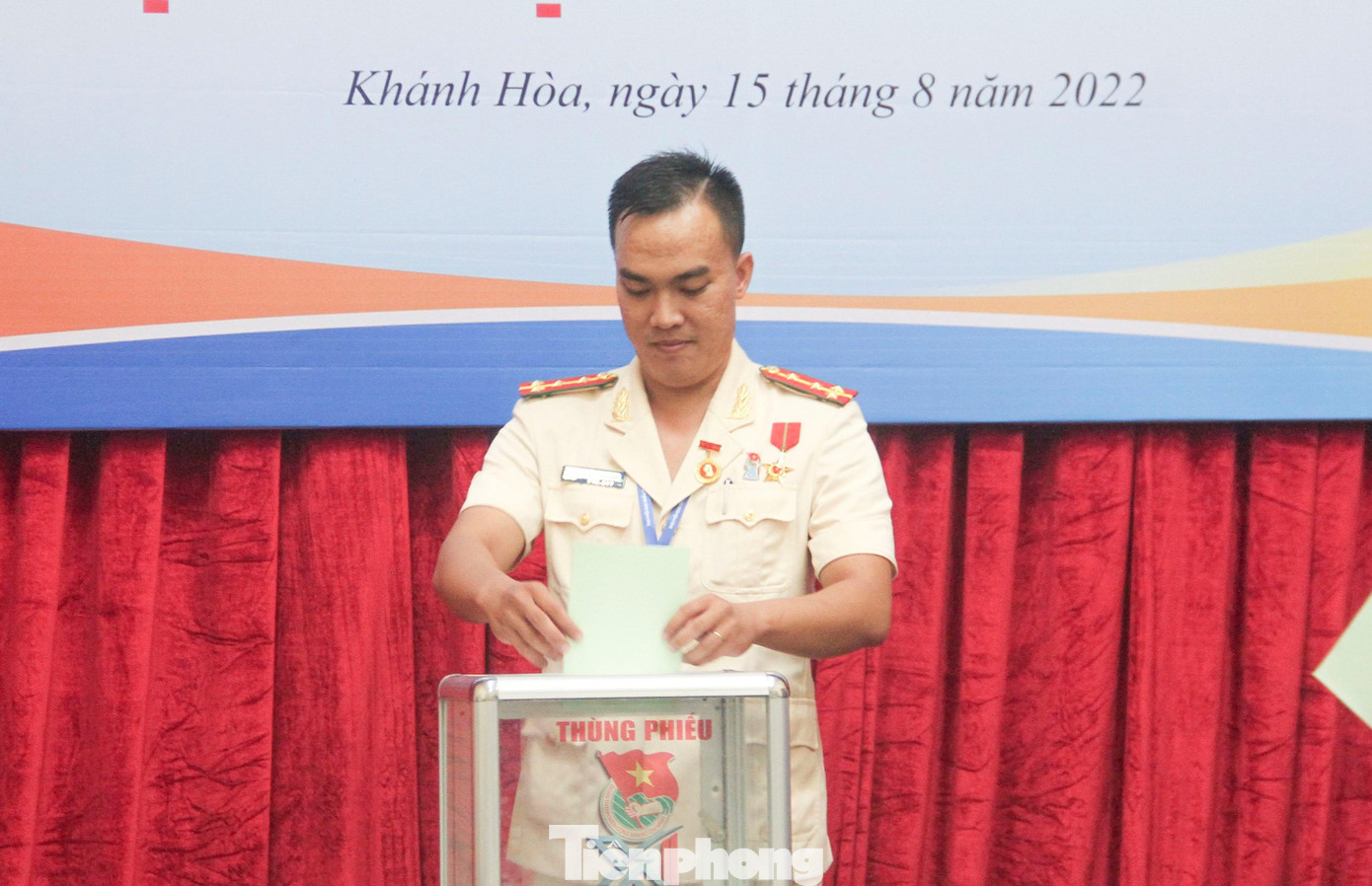 Hội nghị cũng bầu Uỷ ban kiểm tra Tỉnh Đoàn Khánh Hòa khóa XII với 7 anh chị, anh Phạm Ngọc Hải, Phó Bí thư Tỉnh Đoàn khóa XII làm Chủ nhiệm Ủy ban Kiểm tra Tỉnh Đoàn.