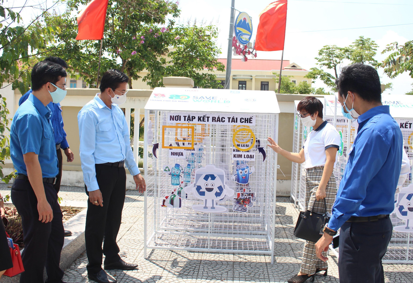 Thành Đoàn - Hội đồng Đội TP sẽ phối hợp tổ chức một chuỗi hoạt động, tập huấn về phân loại rác cho học sinh trên địa bàn. Ảnh: G.T