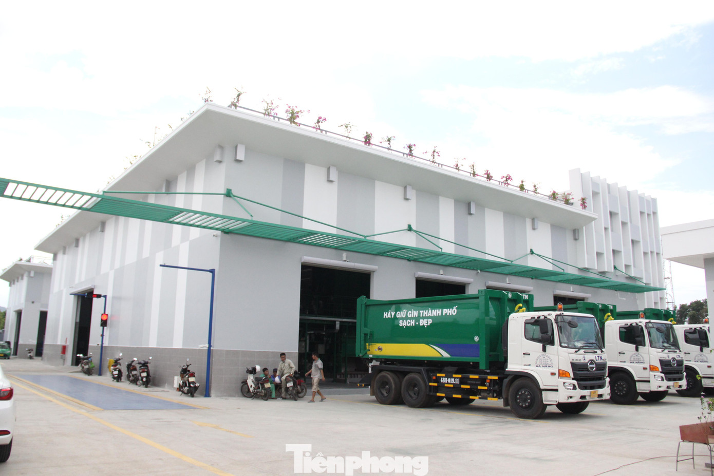 Hiện, Trạm trung chuyển rác trên đường Lê Thanh Nghị đang trong thời gian thử nghiệm, sau đó sẽ đánh giá lại toàn bộ quy trình để đưa vào hoạt động. Thành phố cũng đang tiếp tục triển khai một trạm ở Sơn Trà và có chủ trương triển khai thêm 3 trạm nữa ở các quận còn lại.