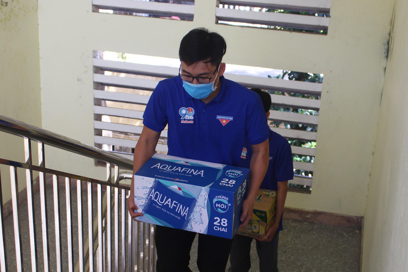 Lực lượng tình nguyện viên Tiếp sức mùa thi luôn sẵn sàng hỗ trợ các thí sinh Lực lượng tình nguyện viên Tiếp sức mùa thi luôn sẵn sàng hỗ trợ các thí sinh