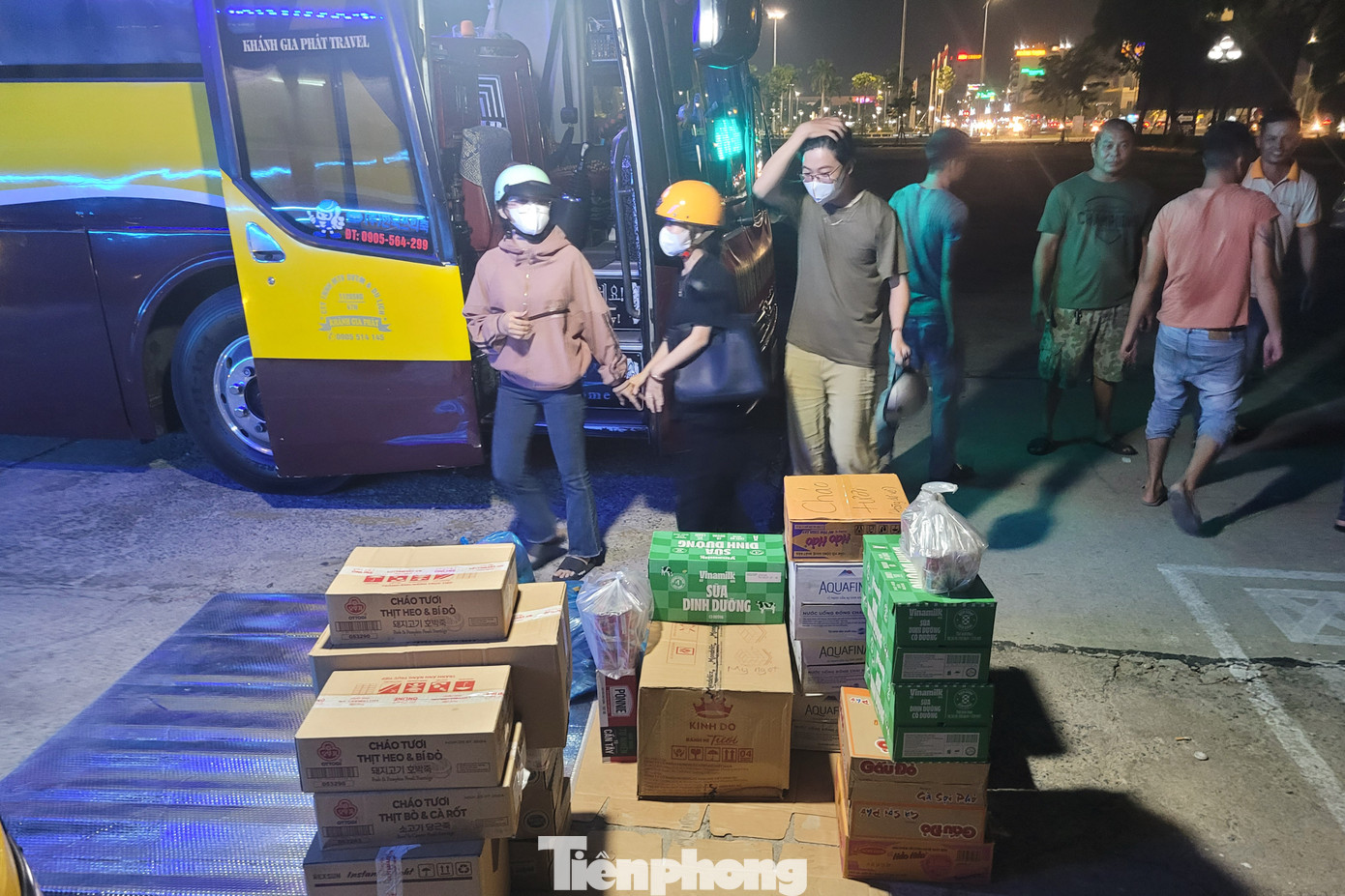 Đây là ý tưởng của một doanh nghiệp dịch vụ vận tải du lịch trên địa bàn Đà Nẵng với mong muốn góp sức để mang tấm lòng của miền Trung sớm đến với bà con đang chịu ảnh hưởng bởi mưa ngập lịch sử.