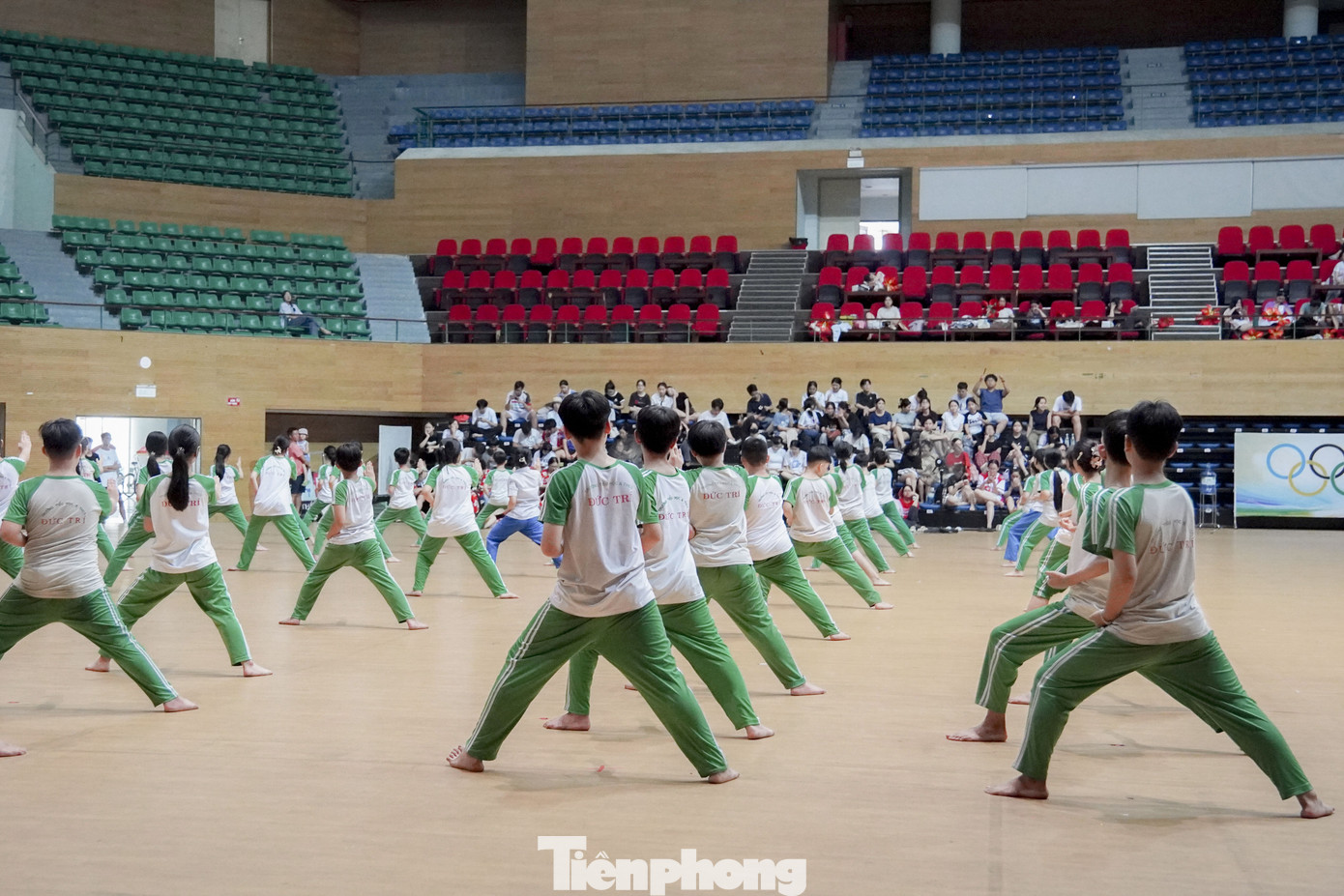 Chỉ còn 3 ngày nữa, đại hội sẽ chính thức khai mạc tại TP. Đà Nẵng. Chỉ còn 3 ngày nữa, đại hội sẽ chính thức khai mạc tại TP. Đà Nẵng.