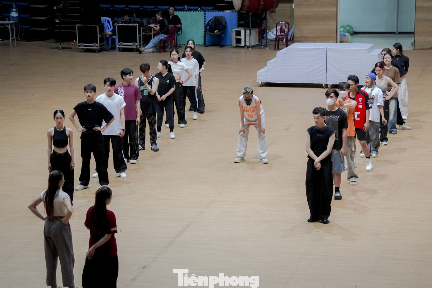 Theo Tổng đạo diễn, NSƯT Quang Hào, chương trình khai mạc được đầu tư, dàn dựng công phu, sáng tạo, chuyên nghiệp nhằm khơi dậy tinh thần chiến thắng và khát vọng vươn cao, gửi gắm thông điệp đoàn kết, kết nối để tỏa sáng đúng như chủ đề. Theo Tổng đạo diễn, NSƯT Quang Hào, chương trình khai mạc được đầu tư, dàn dựng công phu, sáng tạo, chuyên nghiệp nhằm khơi dậy tinh thần chiến thắng và khát vọng vươn cao, gửi gắm thông điệp đoàn kết, kết nối để tỏa sáng đúng như chủ đề.