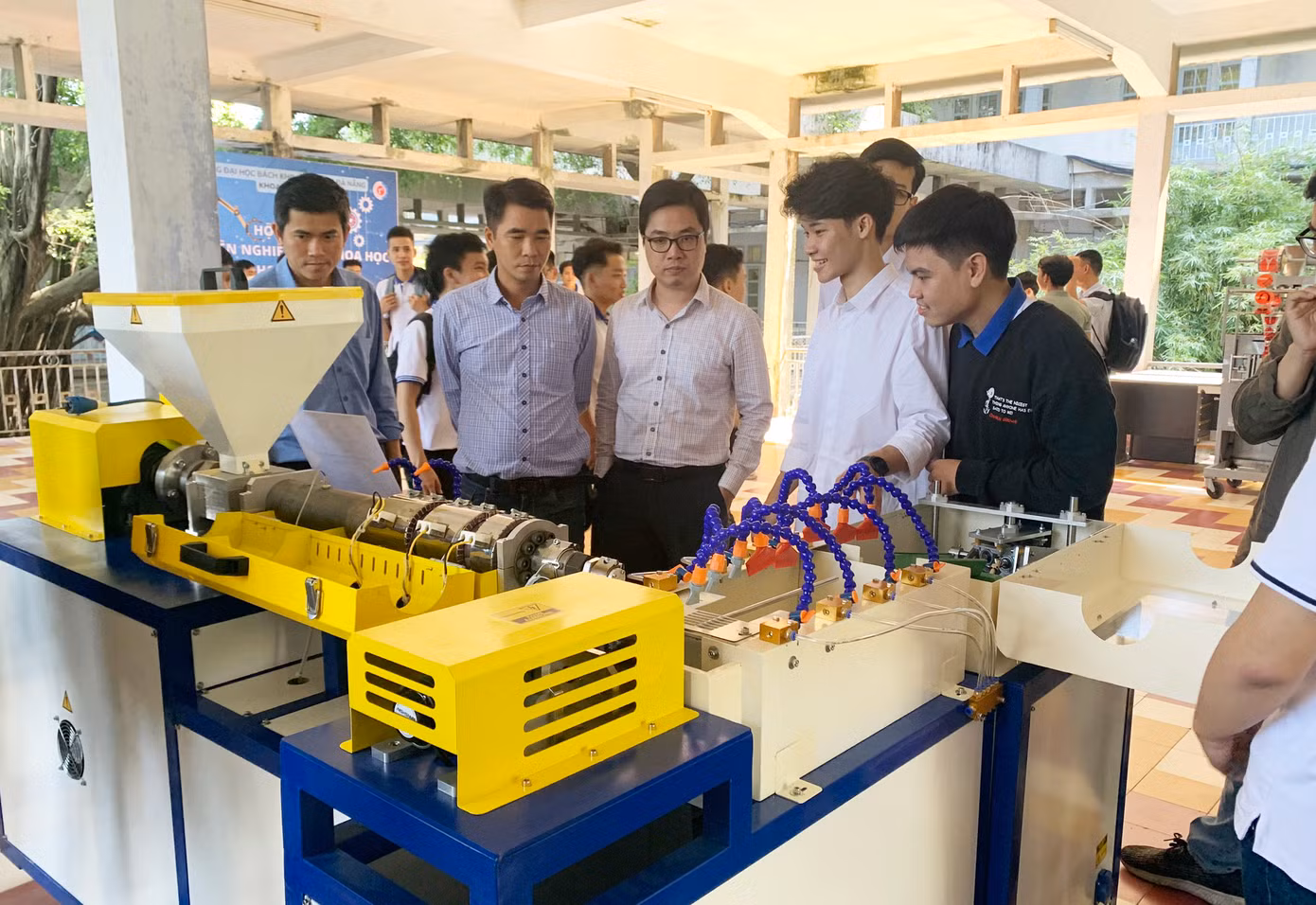 Đà Nẵng có nhiều NCKH, ý tưởng của sinh viên nhận được giải cao trong các cuộc thi khu vực miền Trung - Tây Nguyên, cấp Bộ và T.Ư.