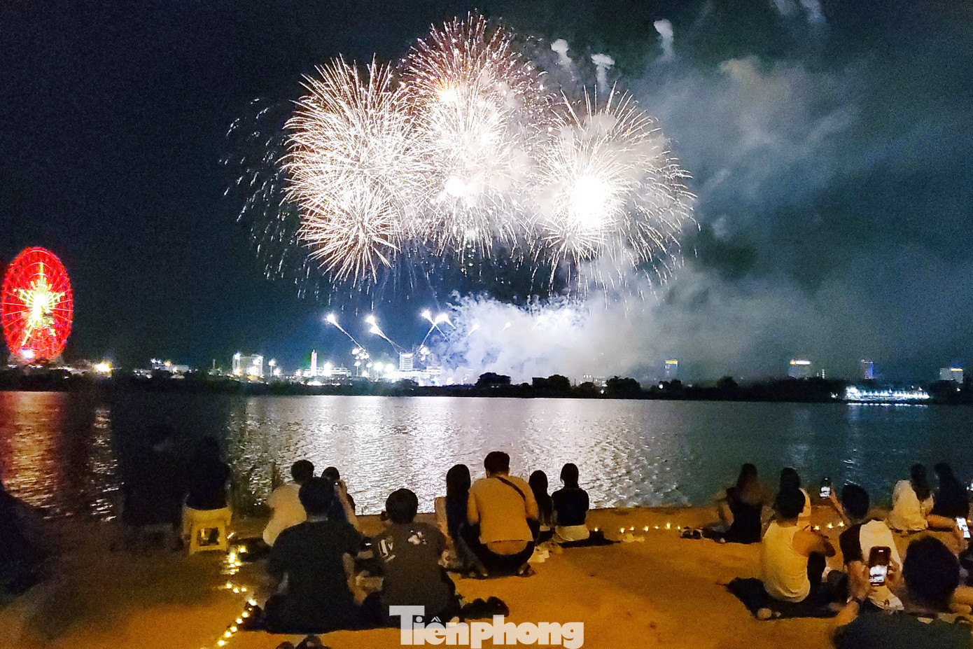 Đây là "đặc sản" mà Đà Nẵng chiêu đãi người dân và du khách hàng đêm, tạo điểm nhấn cho du lịch thành phố, Đây là "đặc sản" mà Đà Nẵng chiêu đãi người dân và du khách hàng đêm, tạo điểm nhấn cho du lịch thành phố,