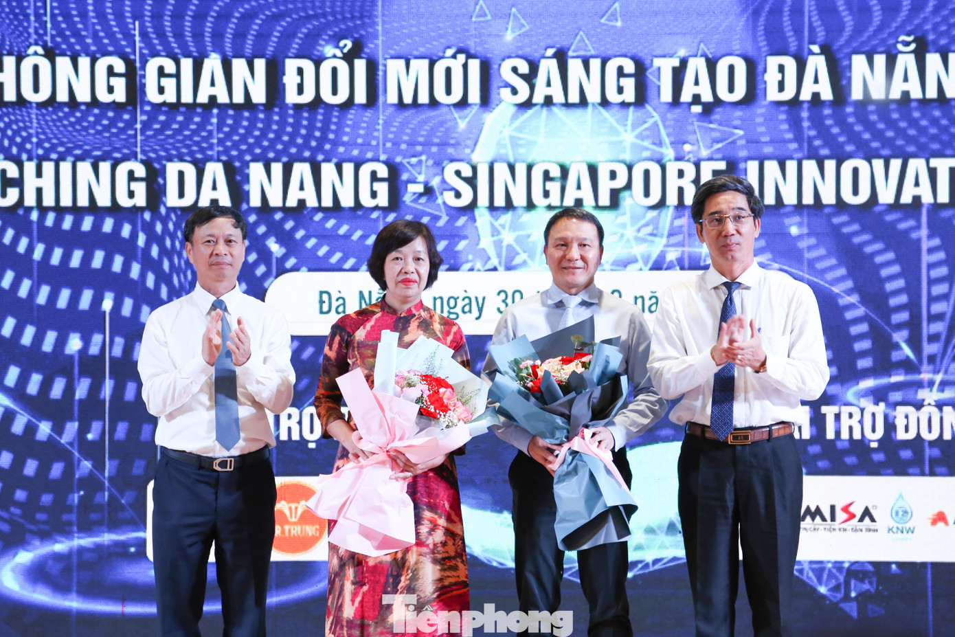 Ra mắt không gian khởi nghiệp Đà Nẵng - Singapore