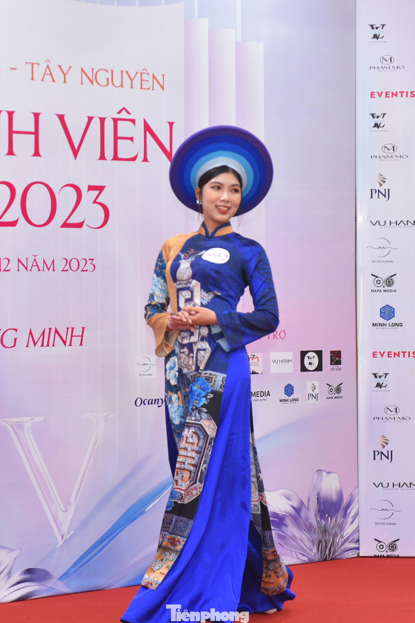 Chủ đề của cuộc thi Hoa khôi Sinh viên Việt Nam 2023 là “Vẻ đẹp của sự thông minh”, đề cao vẻ đẹp trí tuệ, tài năng cùng sự tự tin, năng động của nữ sinh Việt Nam trong thời kỳ hội nhập nhưng cũng giữ gìn và phát huy vẻ đẹp truyền thống của người phụ nữ Việt Nam. Sau gần 1 tháng phát động, BTC nhận được hơn 1.000 hồ sơ đăng ký dự thi.