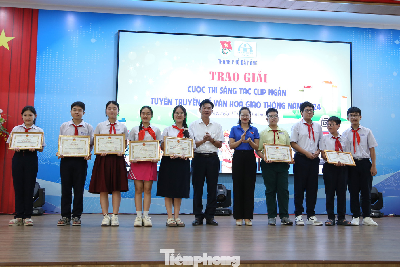 Nhiều cuộc thi nhằm tuyên truyền, nâng cao nhận thức về ATGT được tổ chức, thu hút đông đảo học sinh.