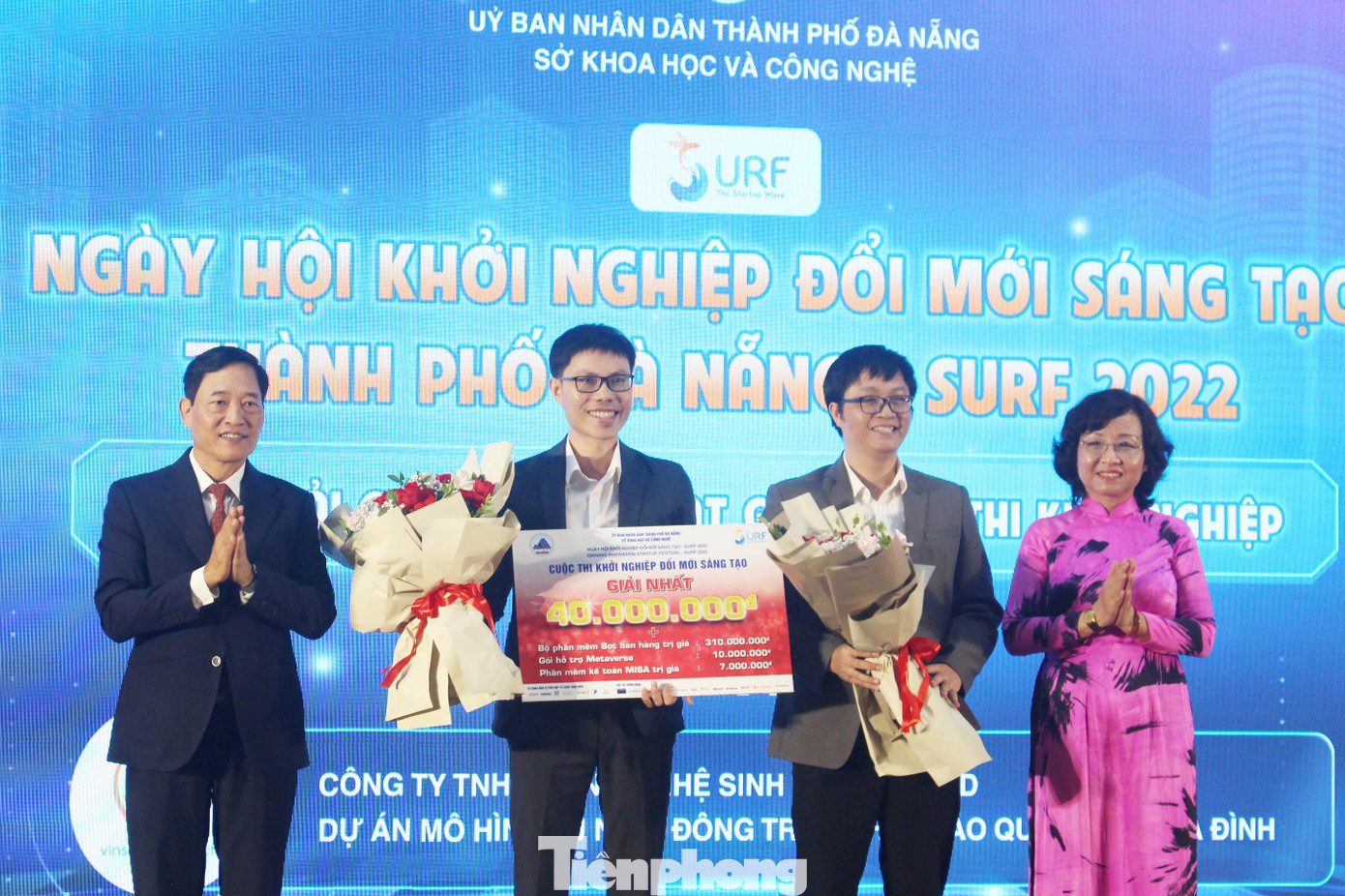 Dự án “Mô hình tủ nuôi đông trùng hạ thảo quy mô hộ gia đình” của Công ty TNHH Công nghệ sinh học Vinseed giành giải Nhất Cuộc thi khởi nghiệp đổi mới sáng tạo – SURF 2022. Dự án “Mô hình tủ nuôi đông trùng hạ thảo quy mô hộ gia đình” của Công ty TNHH Công nghệ sinh học Vinseed giành giải Nhất Cuộc thi khởi nghiệp đổi mới sáng tạo – SURF 2022.