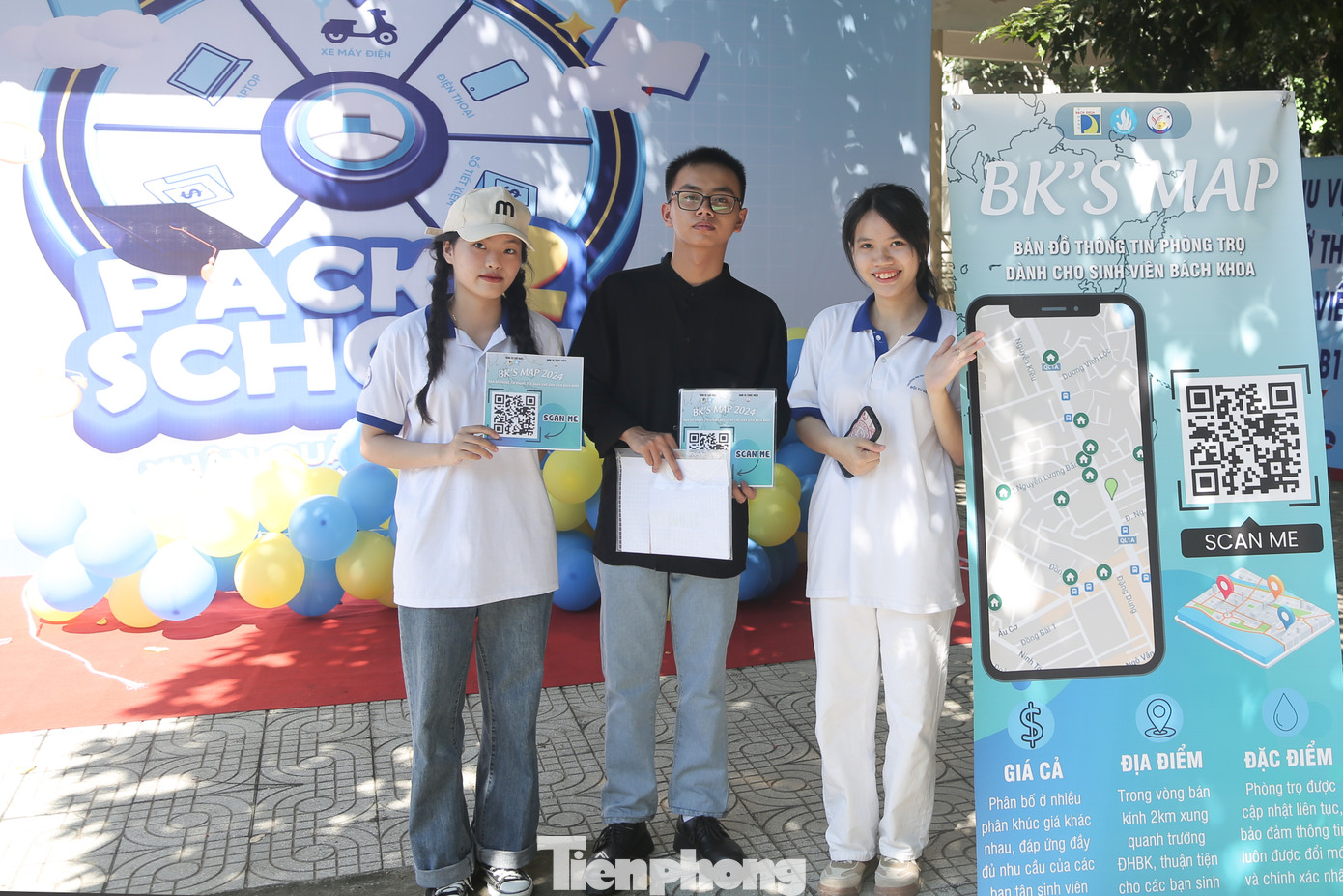 Trước đó, thông qua các trang fanpage của Đoàn trường, Hội Sinh viên..., Đội Tư vấn sinh viên đã thu thập thông tin các khu trọ xung quanh khu vực trường thông qua link Google Form. Sau khi tiếp nhận thông tin, các tình nguyện viên triển khai tổng hợp và trực tiếp khảo sát các khu trọ và cập nhật thông tin lên bản đồ.