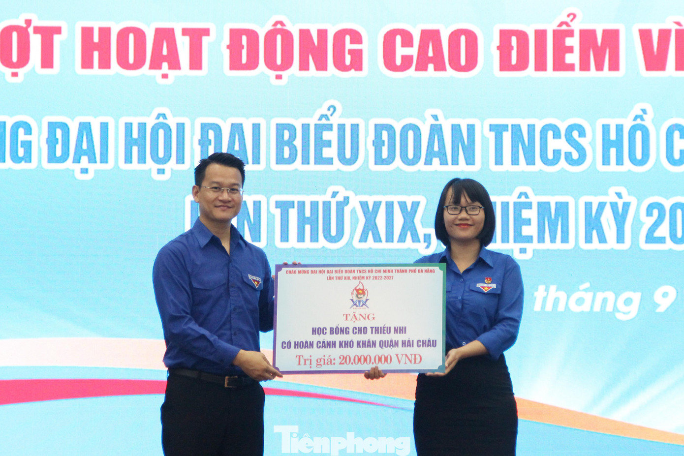 Thành Đoàn phát động &quot;Mỗi đoàn viên thanh niên - Một việc làm tử tế&quot; nhằm lan tỏa tinh thần xung kích, vì cộng đồng, làm đẹp thêm màu áo xanh thanh niên