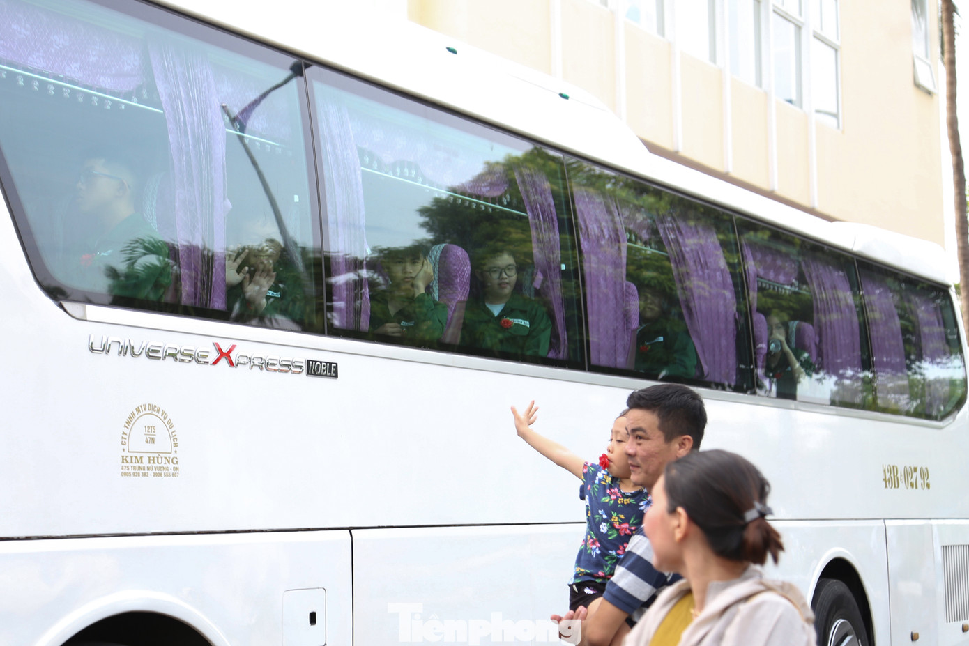 Theo anh Nguyễn Bá Duân - Phó Bí thư Thành Đoàn Đà Nẵng, Học kỳ trong quân đội là chương trình rèn luyện, trải nghiệm thực tế trong môi trường quân đội dành cho thanh thiếu nhi từ 11 đến 16 tuổi.