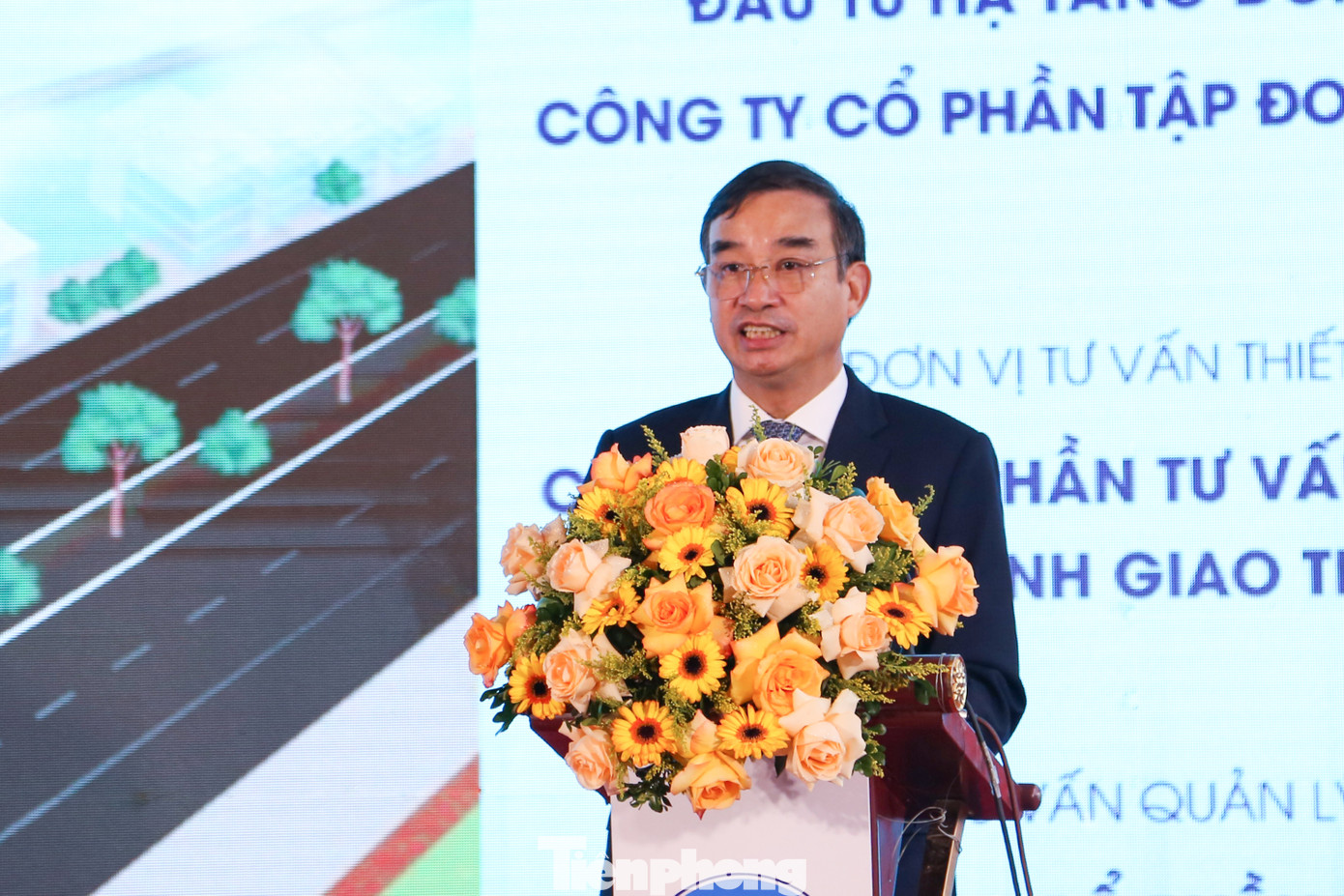 Theo Chủ tịch UBND TP Đà Nẵng Lê Trung Chinh, công trình sẽ góp phần làm thay đổi diện mạo cửa ngõ phía tây theo hướng hiện đại, đồng thời tạo thêm những dư địa mới cho phát triển thành phố về phía này