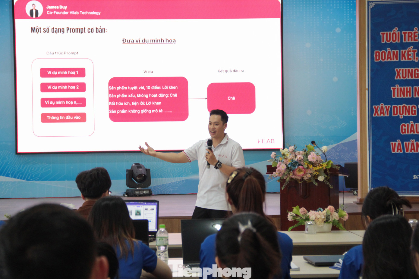 Các diễn giả chia sẻ về công cụ AI, Chat GPT trong sáng tạo nội dung truyền thông Các diễn giả chia sẻ về công cụ AI, Chat GPT trong sáng tạo nội dung truyền thông