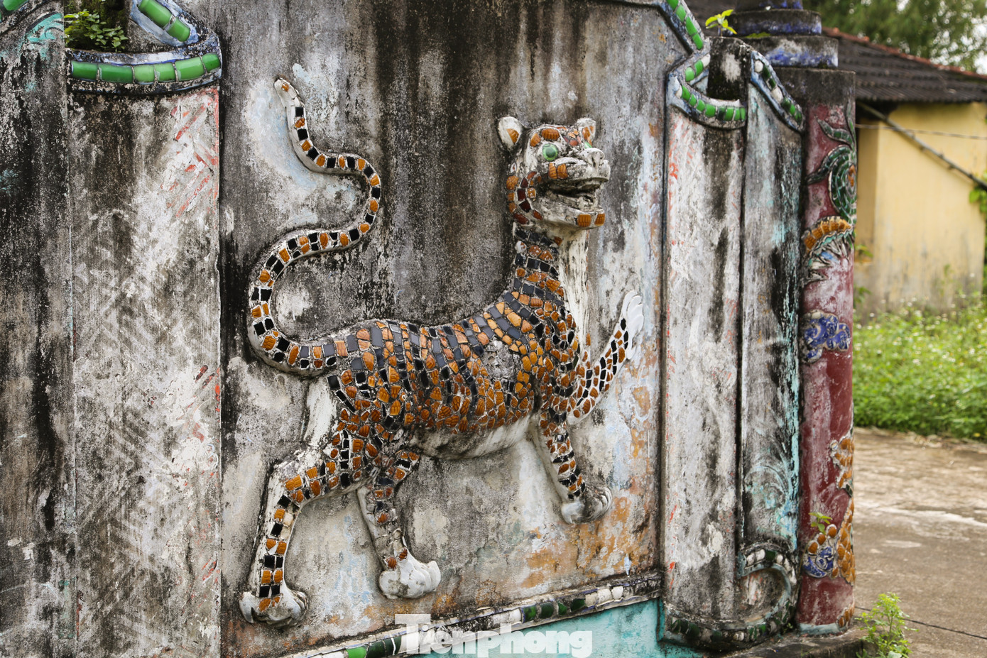 Ngày nay, đến ngày giỗ tiền hiền hằng năm, đại diện chư phái tộc đều tề tựu về nhà thờ tiền hiền Phong Lệ để cúng tế tưởng nhớ, tri ân các bậc tiền nhân. Nhà thờ Tiền hiền là nơi thờ tự tổ tiên của gần 30 tộc họ, trong đó, có 17 tộc họ được tôn xưng là tiền hiền và hậu hiền.