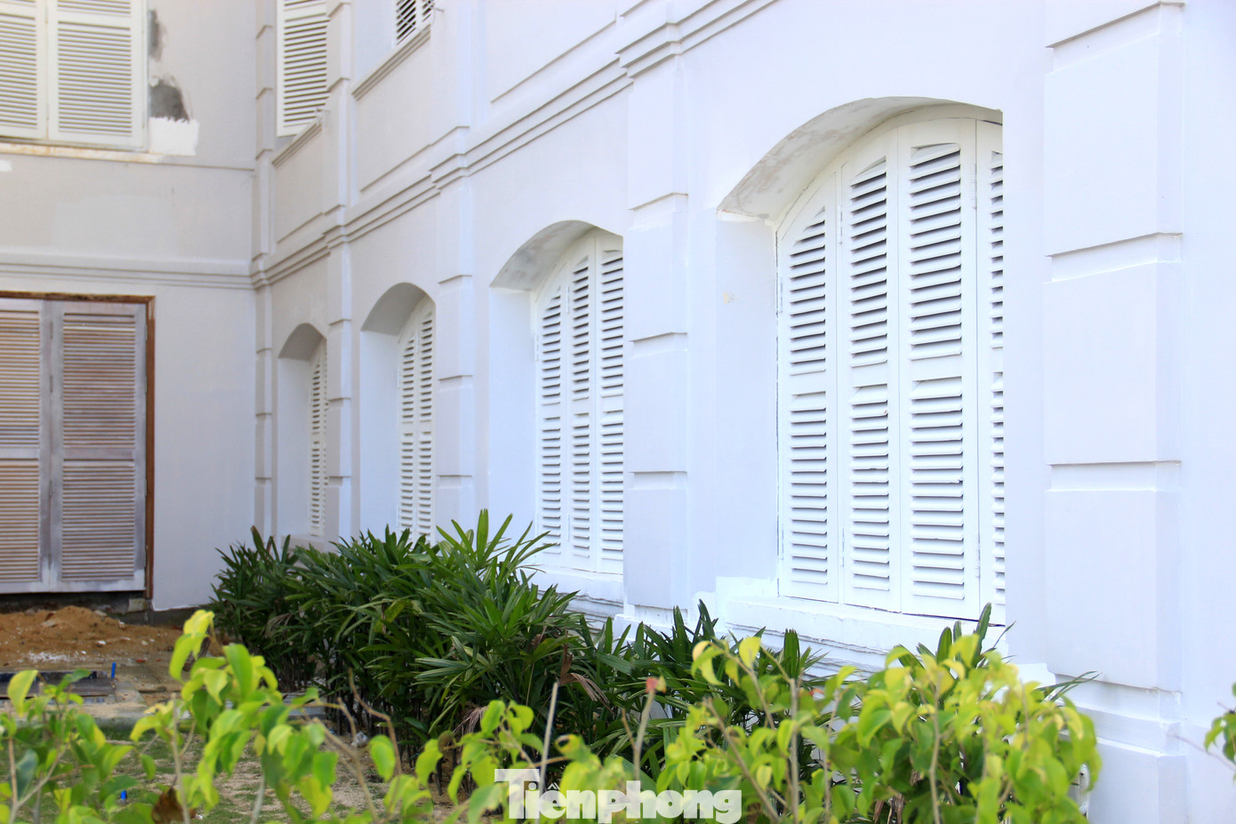 Cụ thể, Bảo tàng Đà Nẵng mới nằm trong khuôn viên các tòa nhà số 42 - 44 Bạch Đằng và số 31 Trần Phú với tổng diện tích là 8.686m2. Các khối nhà sẽ được cải tạo, chuyển đổi công năng thành các khu trưng bày. Ảnh: Giang Thanh