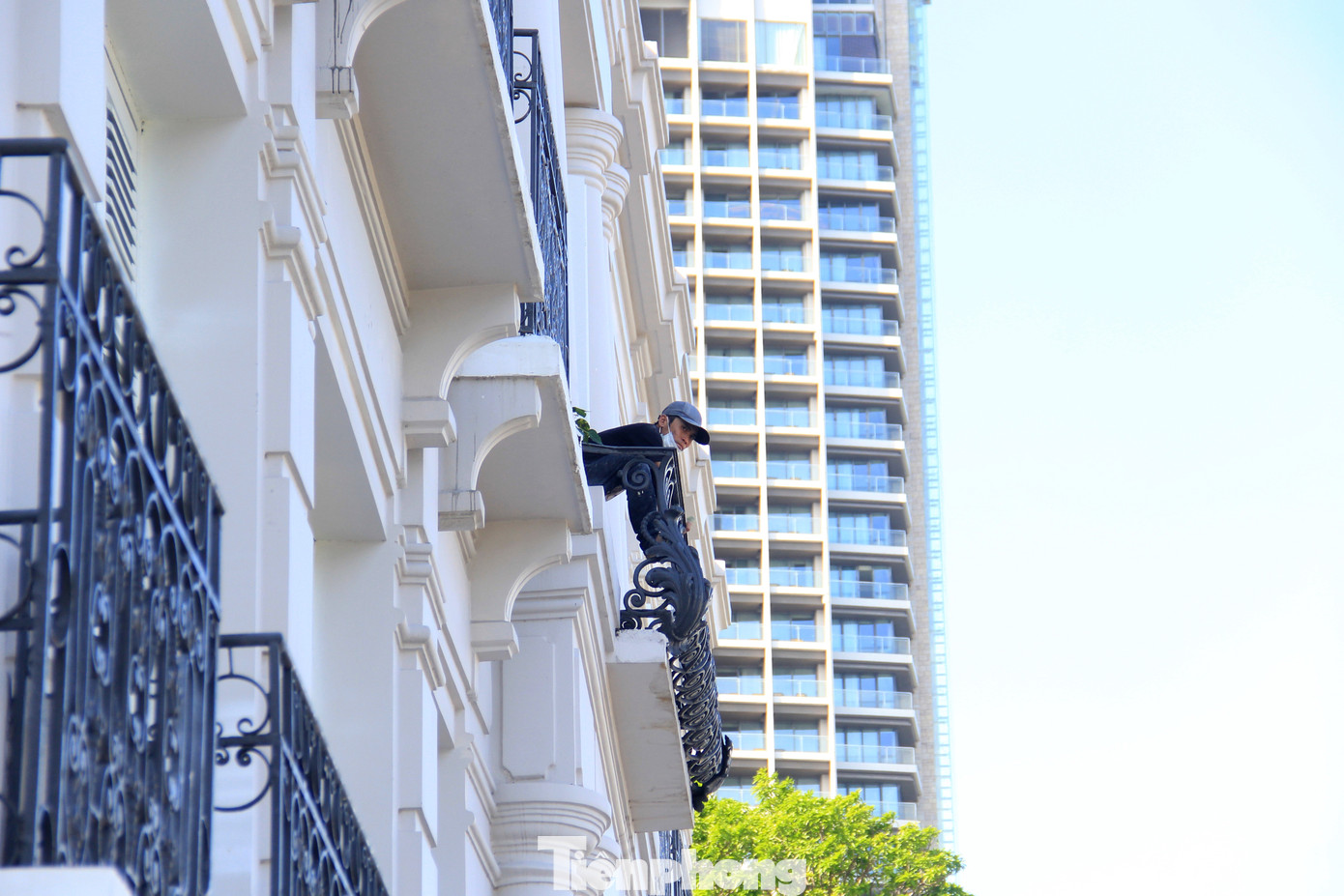 Cụ thể, Bảo tàng Đà Nẵng mới nằm trong khuôn viên các tòa nhà số 42 - 44 Bạch Đằng và số 31 Trần Phú với tổng diện tích là 8.686m2. Các khối nhà sẽ được cải tạo, chuyển đổi công năng thành các khu trưng bày. Ảnh: Giang Thanh