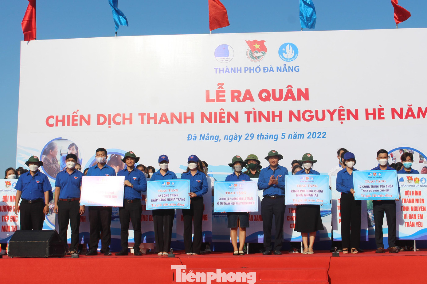 Năm nay, Thành Đoàn Đà Nẵng thực hiện nhiều công trình thanh niên với tổng trị giá hơn 3 tỷ đồng Năm nay, Thành Đoàn Đà Nẵng thực hiện nhiều công trình thanh niên với tổng trị giá hơn 3 tỷ đồng