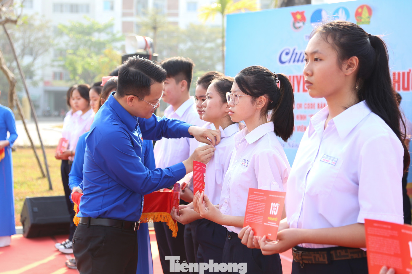 Theo anh Nguyễn Mạnh Dũng, Bí thư Thành Đoàn Đà Nẵng, các sản phẩm số hóa được ra đời và tích hợp vào mã QR chung của Bản đồ số Địa chỉ đỏ thể hiện tình yêu, lòng tự hào về truyền thống quê hương của thế hệ trẻ thành phố. “Đó cũng sẽ là công cụ tuyên truyền, quảng bá, giáo dục hữu ích tại chính các di tích lịch sử, địa chỉ đỏ và các trường học trên toàn địa bàn thành phố”, anh Dũng nói.