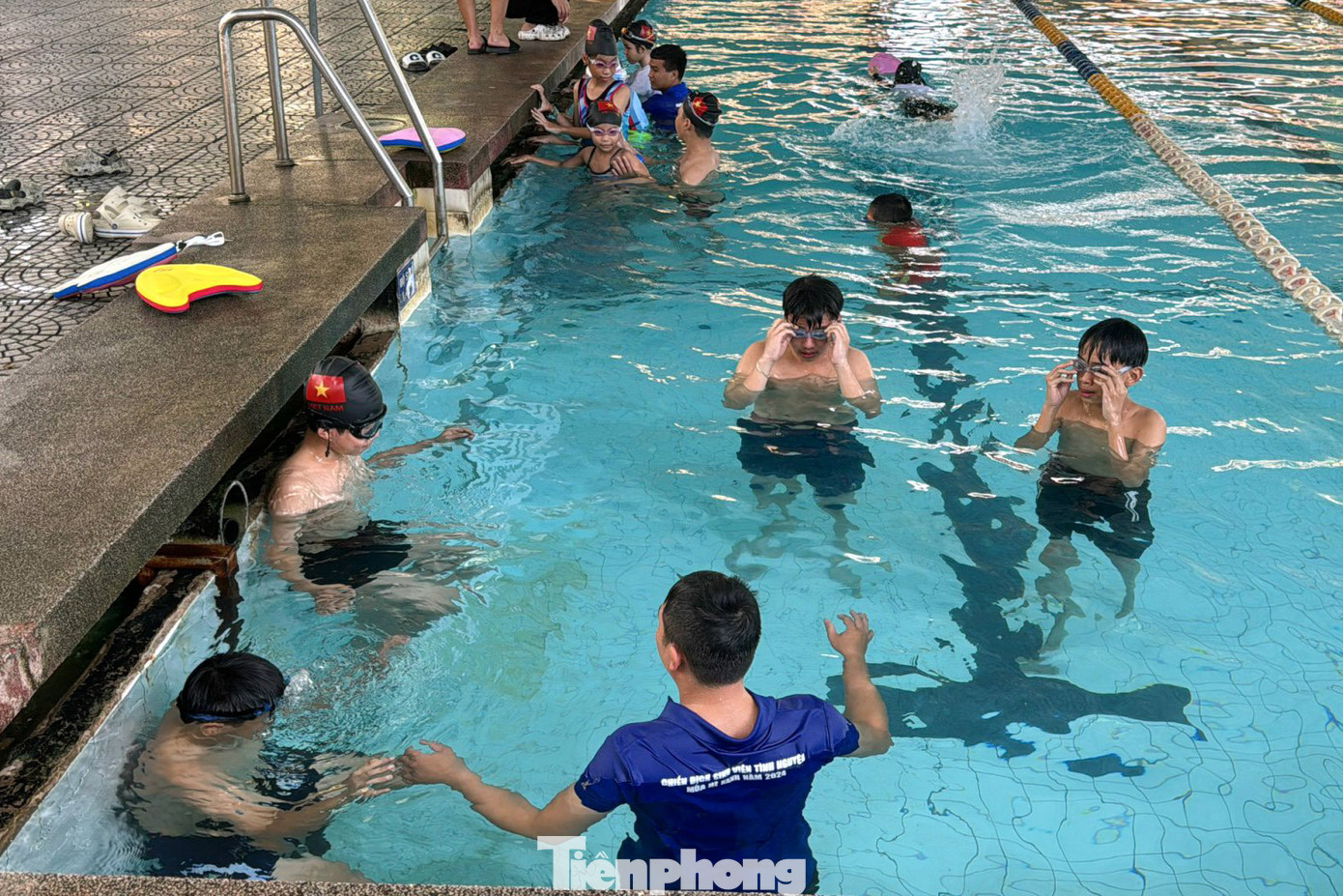 Theo anh Bùi Đăng Toản, Bí thư Đoàn trường ĐH Thể dục Thể thao Đà Nẵng, các lớp học và phòng tránh tai nạn đuối nước là hoạt động thường xuyên trong Chiến dịch Mùa hè Xanh, phát huy thế mạnh của sinh viên nhà trường, cung cấp và bổ sung những kiến thức cơ bản về đuối nước và kỹ năng an toàn, kỹ năng cứu đuối cho các em học sinh.