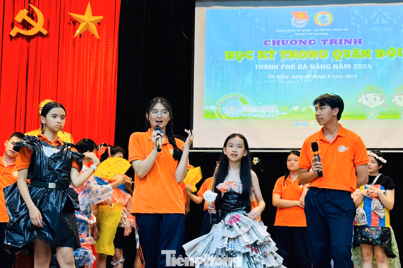 Theo anh Nguyễn Bá Duân, Phó Bí thư Thành Đoàn Đà Nẵng, nhiều năm qua, chương trình Học kỳ trong quân đội trở thành địa chỉ tin cậy để phụ huynh gửi gắm con em trong mỗi dịp hè. Qua mỗi khóa học, các em có những thay đổi tích cực, thực sự trưởng thành, tự giác trong học tập và cuộc sống.