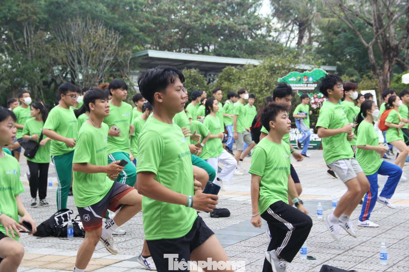 Giải chạy GreenRace là một sự kiện chạy bộ gây quỹ được tổ chức bởi Trung tâm GreenViet nằm trong khuôn khổ Dự án Quỹ Bảo tồn nhằm huy động nguồn tài chính cho các dự án xã hội.