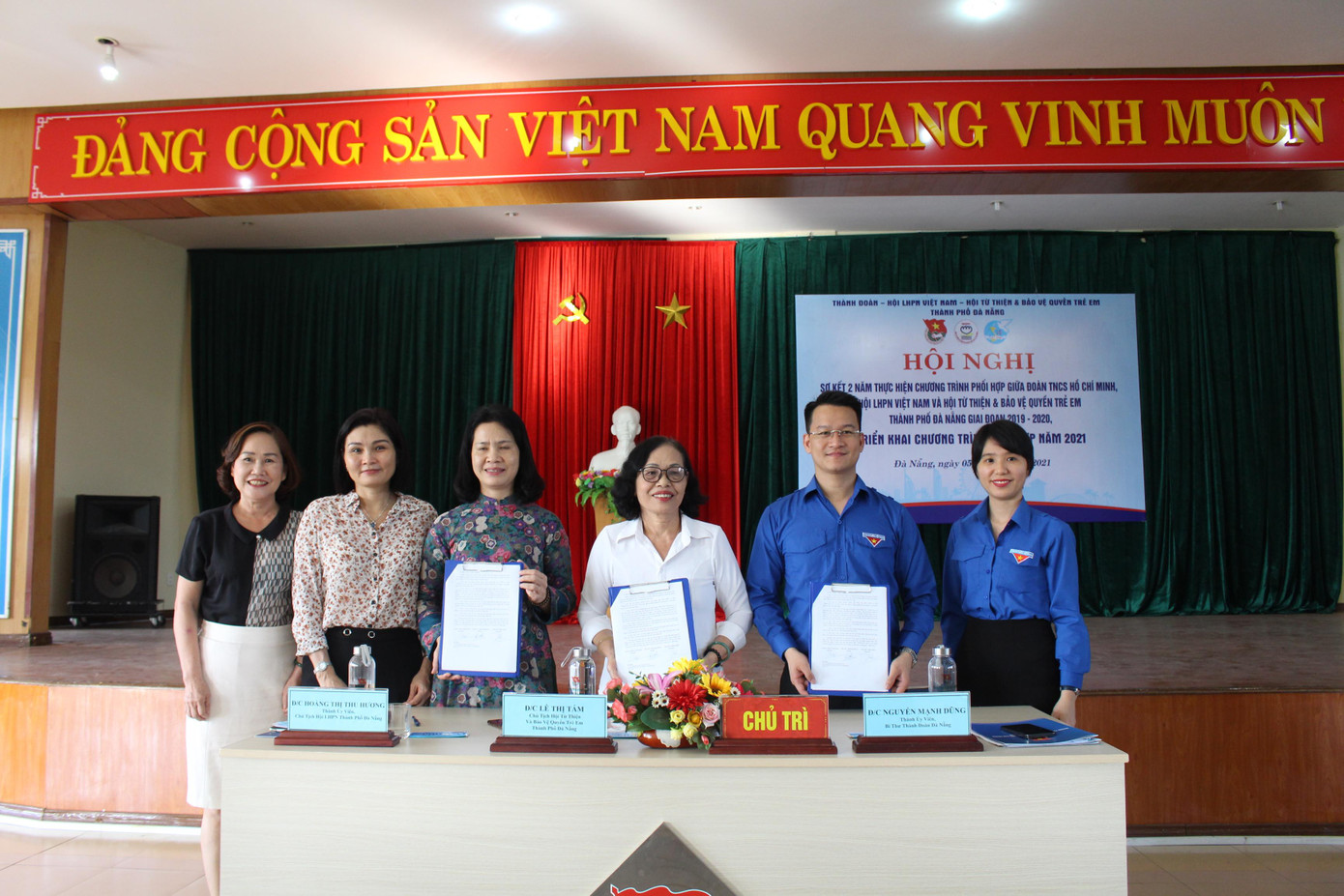 Thành Đoàn, Hội Liên hiệp Phụ nữ (LHPN) và Hội Từ thiện và Bảo vệ quyền trẻ em (TT&BVQTE) TP Đà Nẵng kí kết hợp tác về công tác trẻ em năm 2021. Ảnh: Giang Thanh Thành Đoàn, Hội Liên hiệp Phụ nữ (LHPN) và Hội Từ thiện và Bảo vệ quyền trẻ em (TT&BVQTE) TP Đà Nẵng kí kết hợp tác về công tác trẻ em năm 2021. Ảnh: Giang Thanh