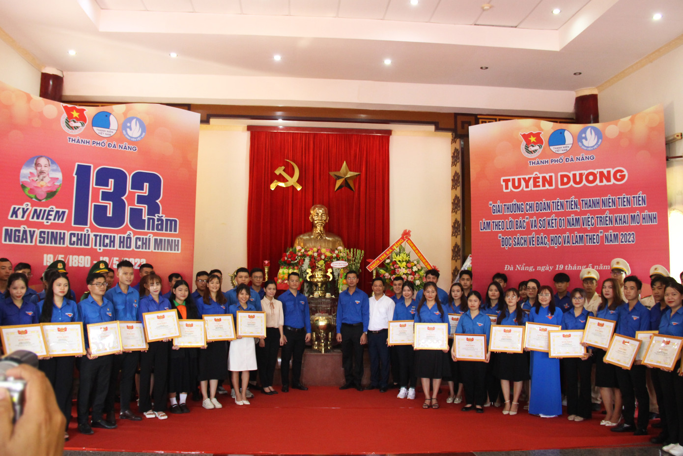 Nhiều mô hình thiết thực được các tổ chức Đoàn cơ sở trên địa bàn Đà Nẵng duy trì, để những bài học về tư tưởng, đạo đức, phong cách Hồ Chí Minh lan tỏa mạnh mẽ trong đời sống. Ảnh Giang Thanh Nhiều mô hình thiết thực được các tổ chức Đoàn cơ sở trên địa bàn Đà Nẵng duy trì, để những bài học về tư tưởng, đạo đức, phong cách Hồ Chí Minh lan tỏa mạnh mẽ trong đời sống. Ảnh Giang Thanh