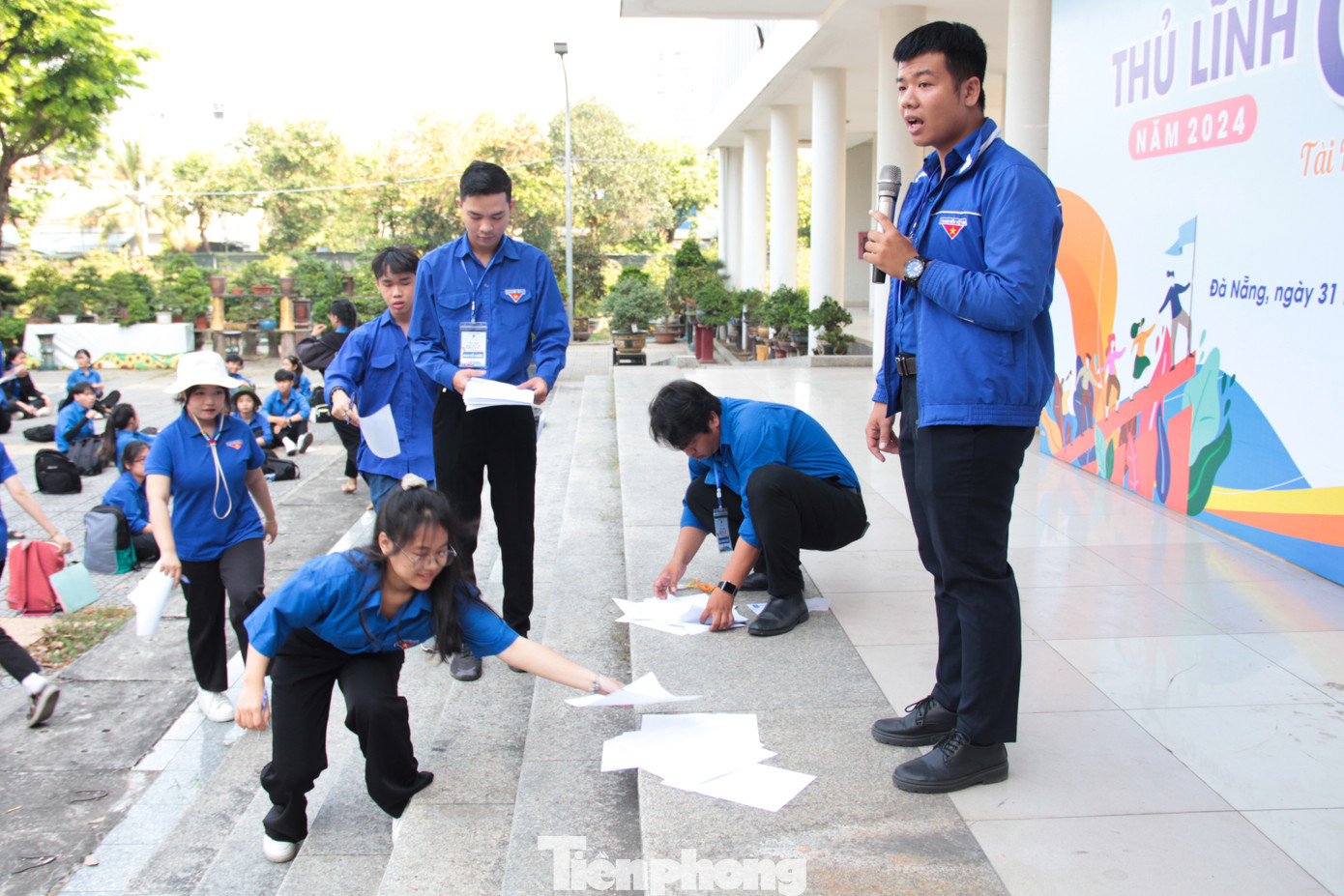 Theo anh Lê Công Hùng - Phó Bí thư Thành Đoàn Đà Nẵng, Gen Z đối diện với nhiều cơ hội “đứng trên vai người khổng lồ” để phát triển bản thân, trở thành những hình mẫu thanh niên thế hệ mới phát triển toàn diện để tự tin hội nhập.