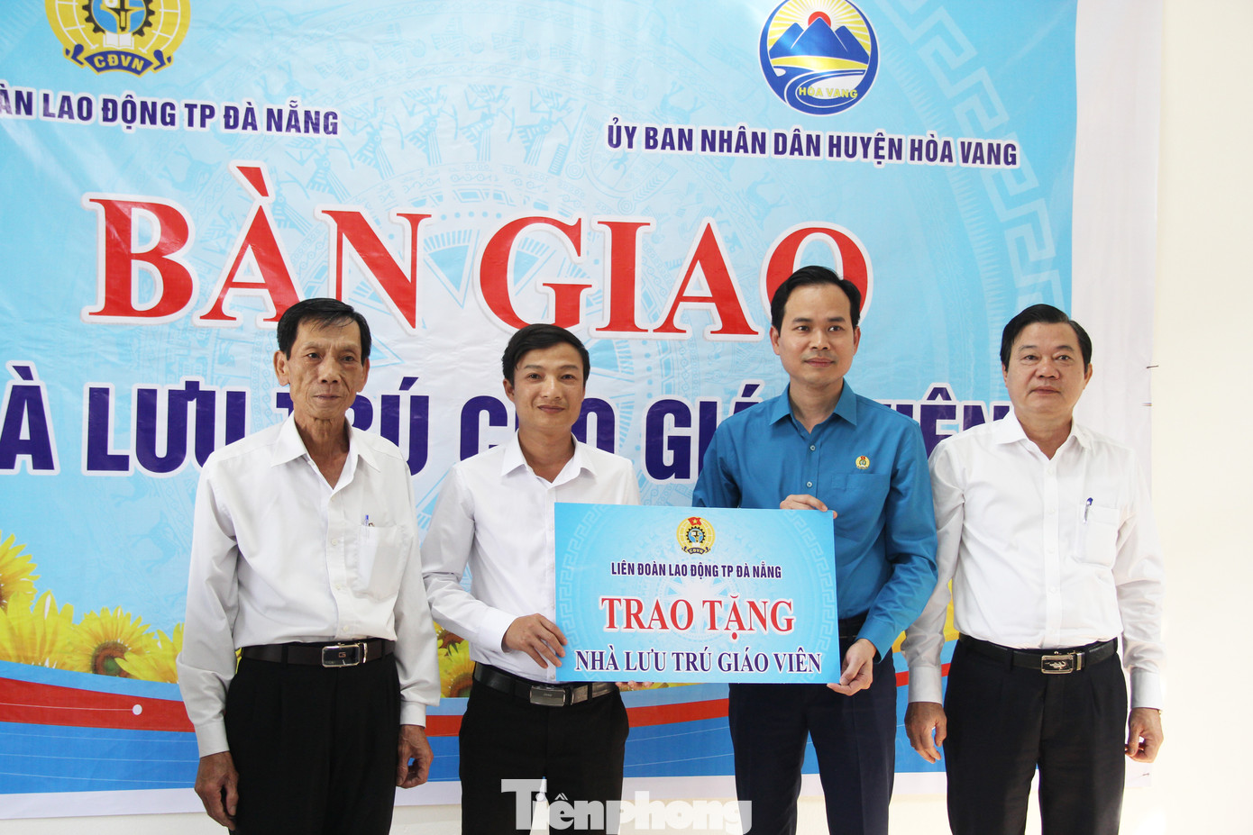 LĐLĐ TP Đà Nẵng và UBND huyện Hòa Vang chi hơn 1,4 tỷ đồng để hoàn thiện công trình. Ảnh: Giang Thanh