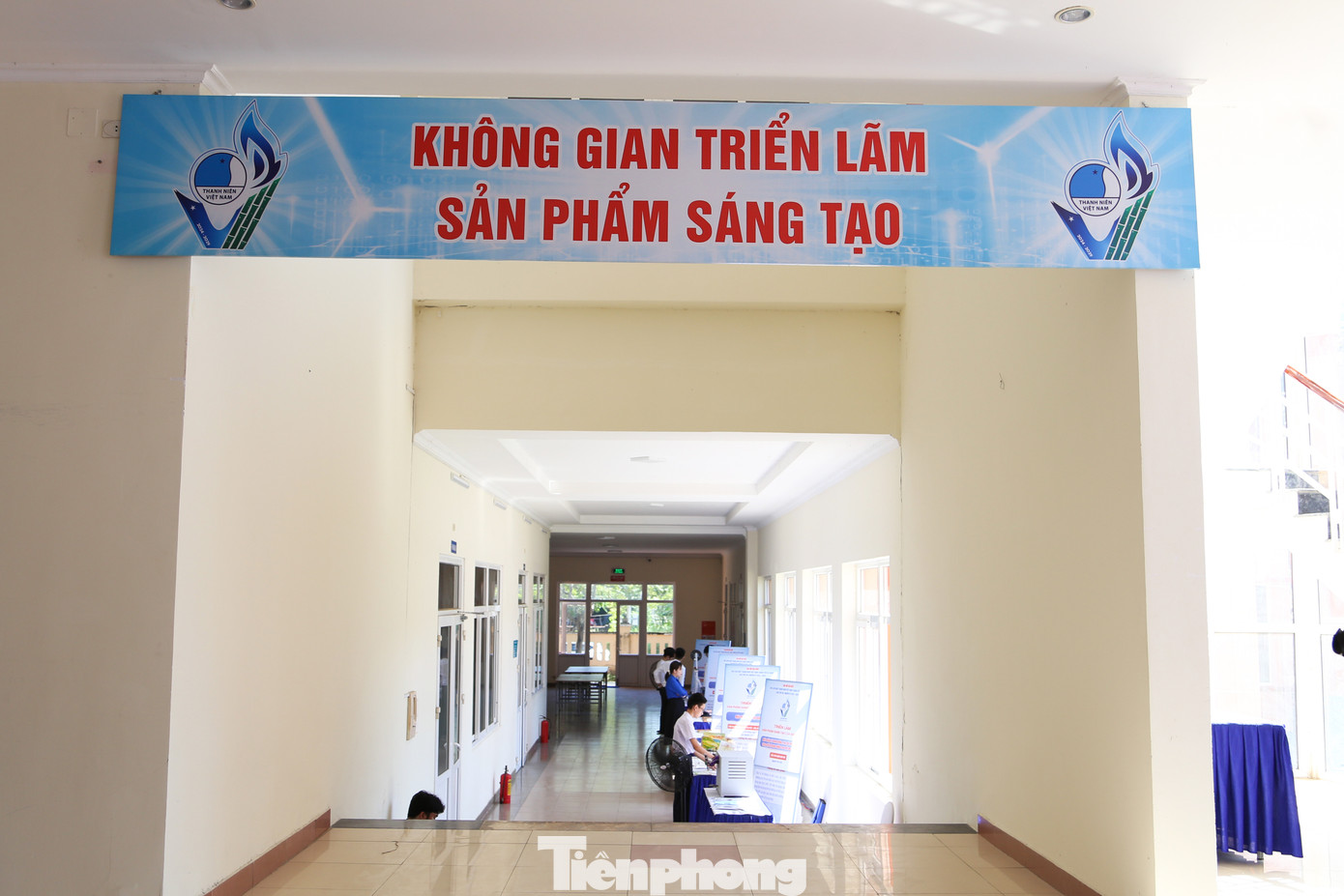 Sáng 6/8, trong khuôn khổ Đại hội Đại biểu Hội LHTN Việt Nam TP. Đà Nẵng lần thứ VIII, nhiệm kỳ 2024 – 2029, Triển lãm sản phẩm sáng tạo, khởi nghiệp và sản phẩm OCOP tiêu biểu của thanh niên, sinh viên Đà Nẵng chính thức khai mạc. Ảnh: Giang Thanh Sáng 6/8, trong khuôn khổ Đại hội Đại biểu Hội LHTN Việt Nam TP. Đà Nẵng lần thứ VIII, nhiệm kỳ 2024 – 2029, Triển lãm sản phẩm sáng tạo, khởi nghiệp và sản phẩm OCOP tiêu biểu của thanh niên, sinh viên Đà Nẵng chính thức khai mạc. Ảnh: Giang Thanh