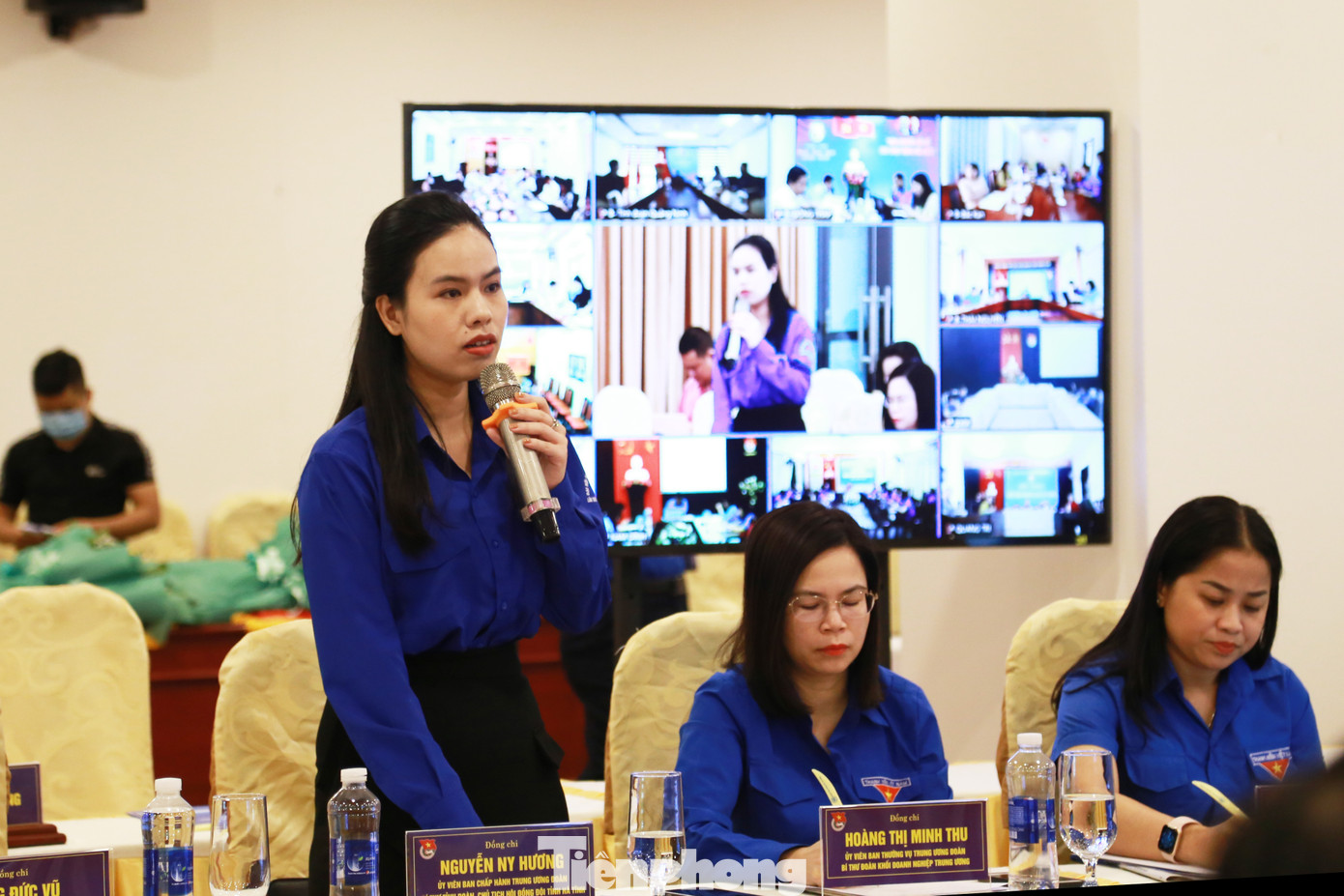 Đại biểu các Tỉnh, Thành Đoàn, Đoàn trực thuộc chia sẻ các kinh nghiệm, đề xuất các ý kiến trong việc triển khai Tháng Thanh niên.